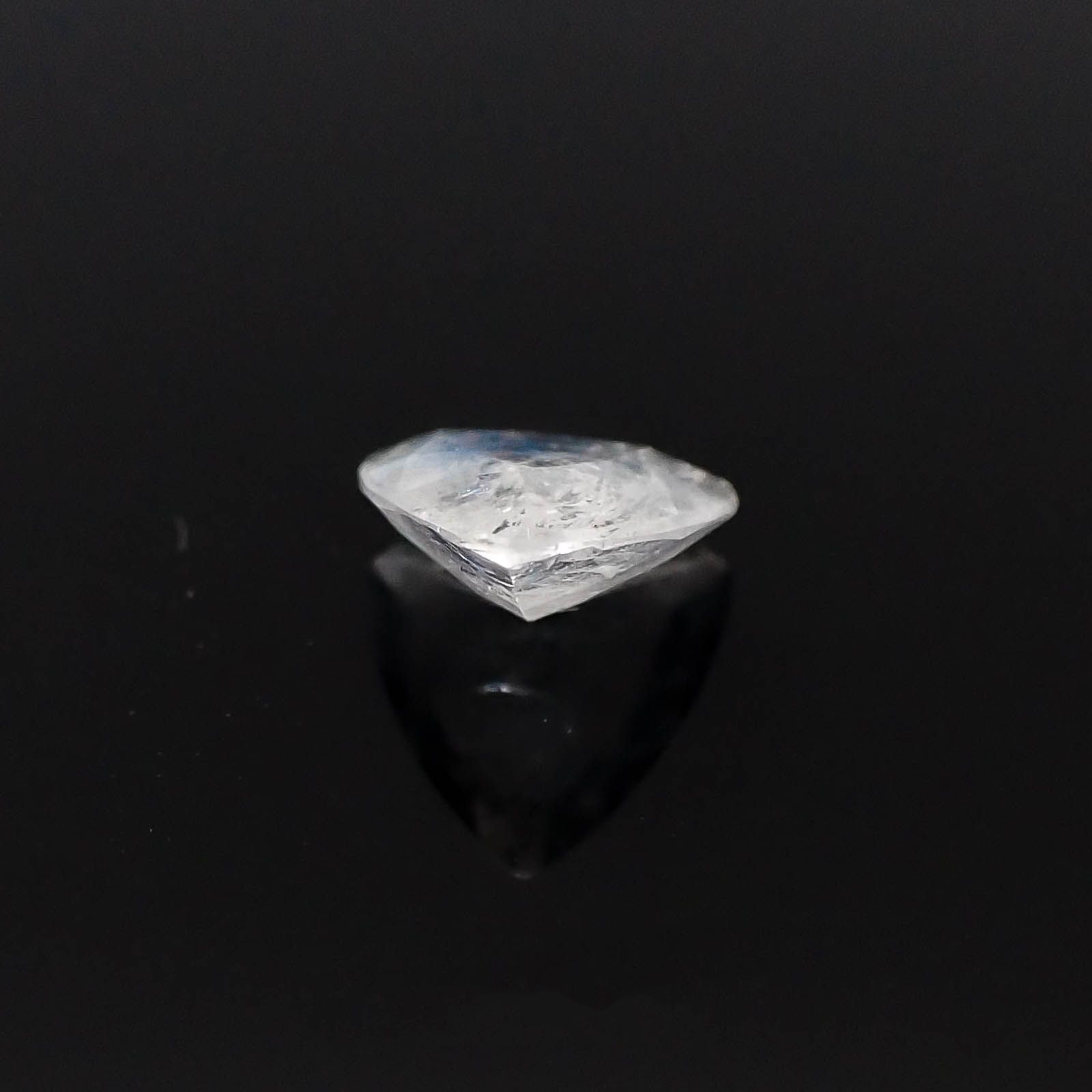 ユークレース ブラジル産 ルース 0.43ct[20094509]5.7×5.6mm前後