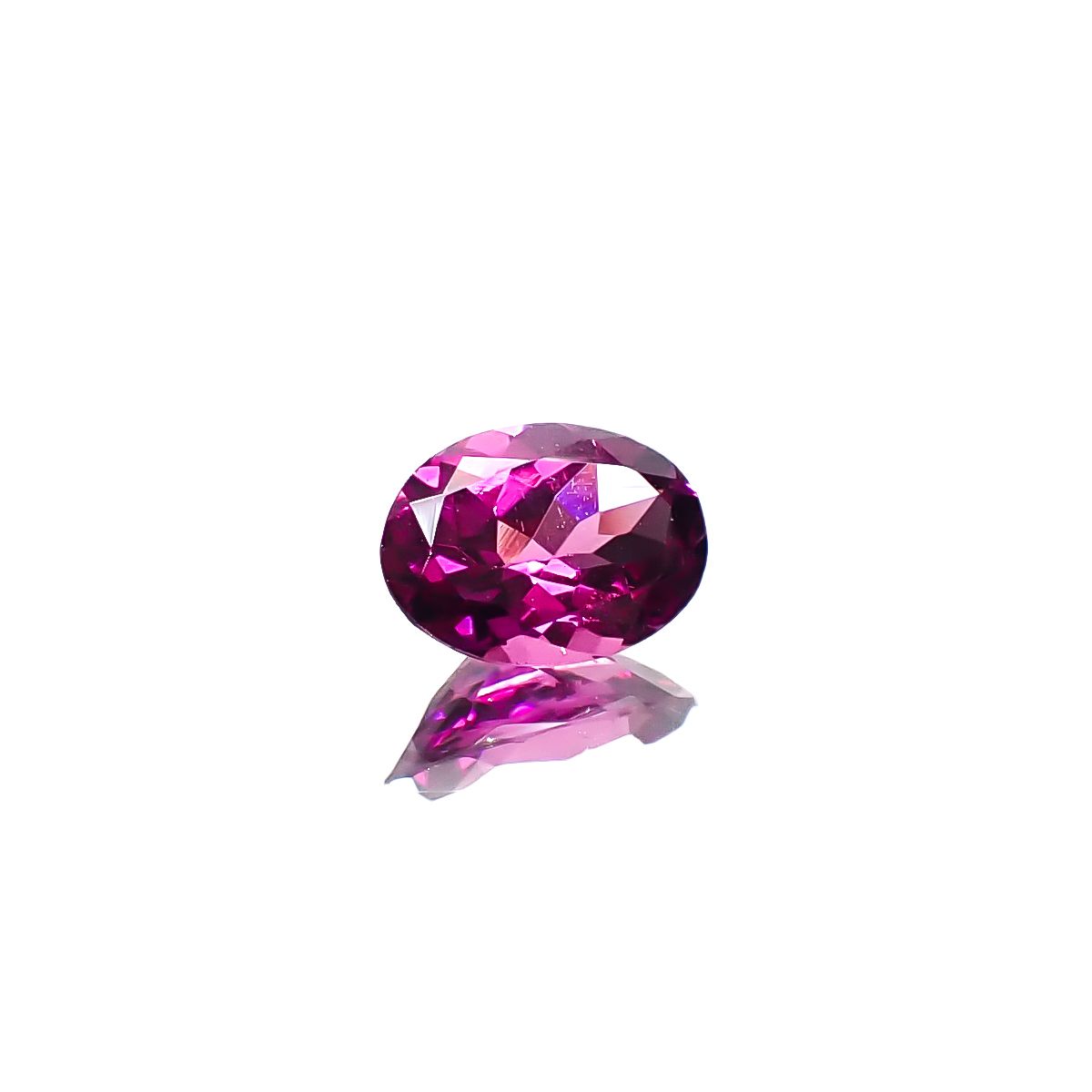 グレープガーネット ブラジル産 0.87ct [241229635]7x5mm前後