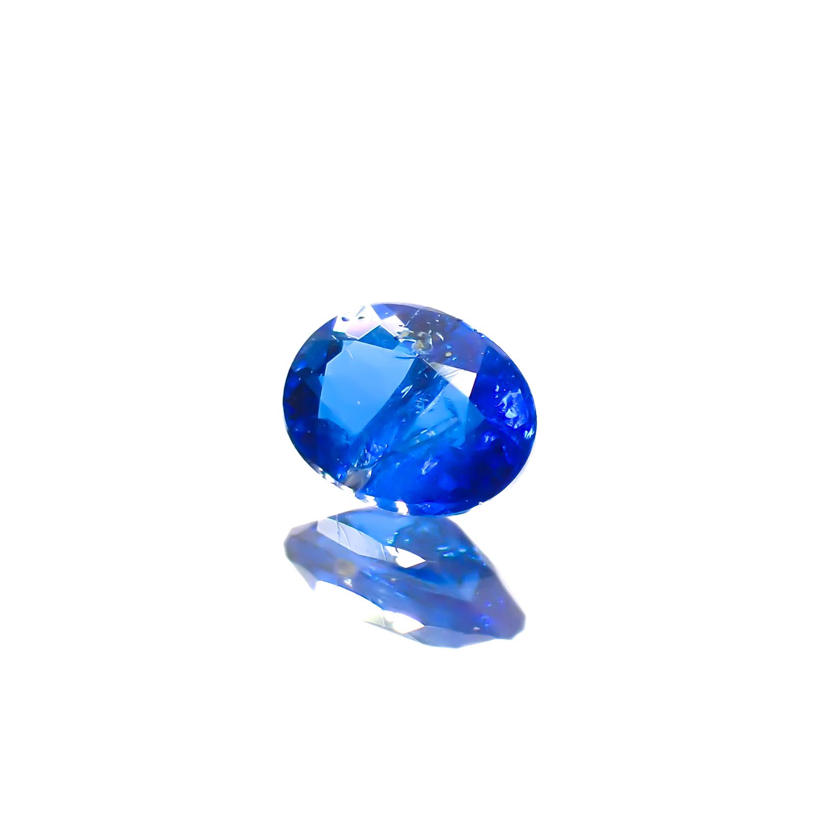 アウイナイト フルオレッセンス(宝石名アウイナイト)ドイツ産 0.084ct 識別済[231024016]3.5x2.5mm前後