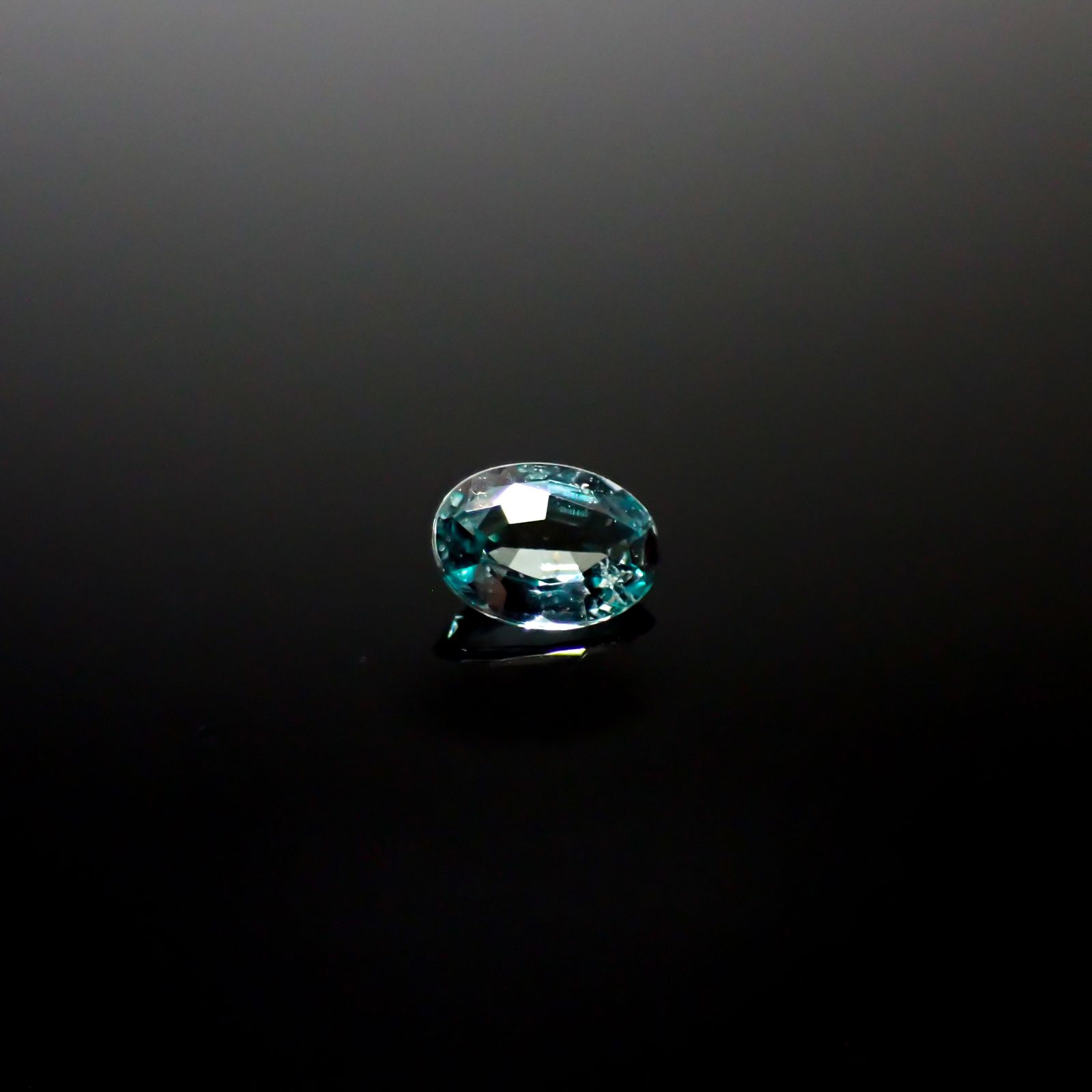 アレキサンドライト ブラジル産/EmeraldMains社製 0.11ct[240527589]3.6x2.6mm前後