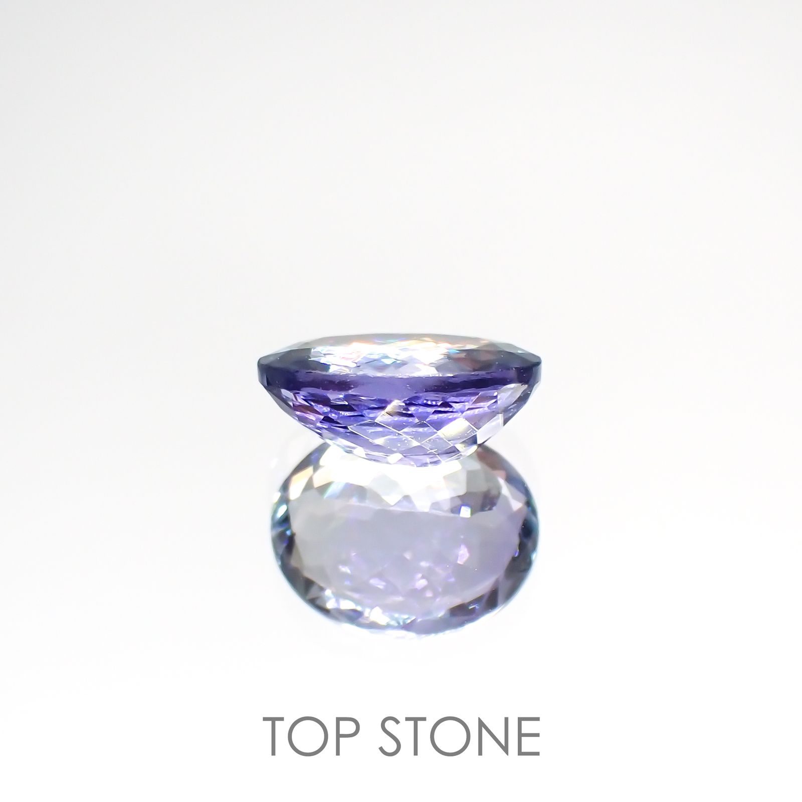 パーティカラータンザナイト(宝石名パーティカラード・ゾイサイト) タンザニア産 2.757ct ソ付(彩珠)[210912647]10×8mm前後