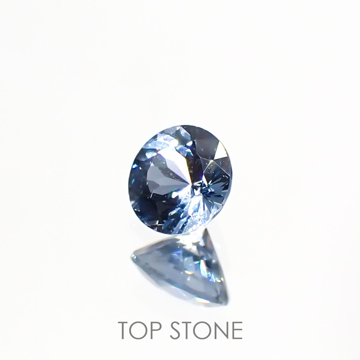 グレイッシュブルースピネル ビルマ産 ルース 0.38ct[210913140]4.4×4.4mm前後