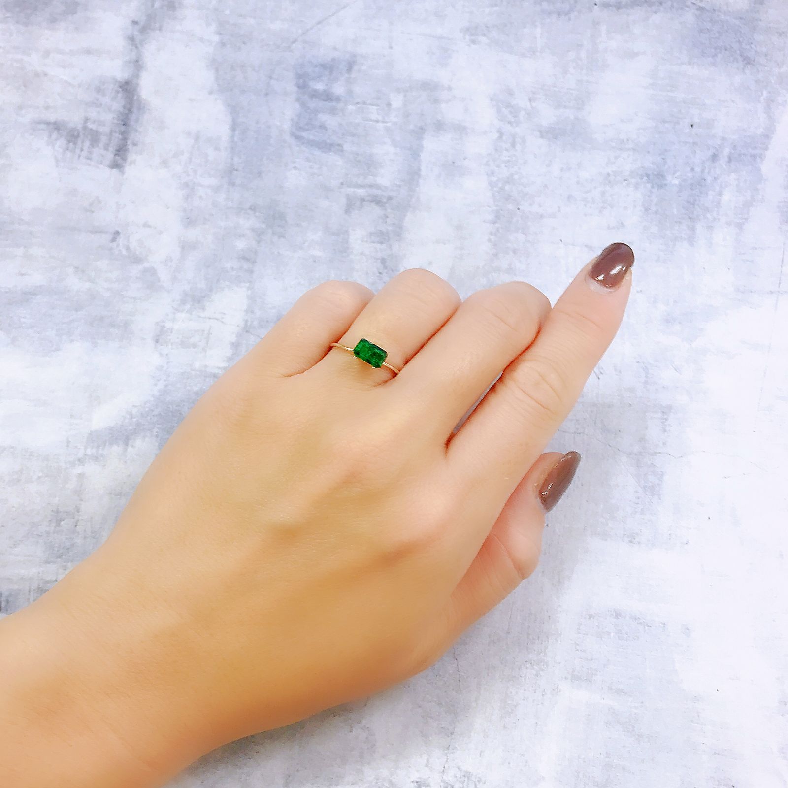 モーシッシ ビルマ産 0.77ct[220918038]7x4.3mm前後