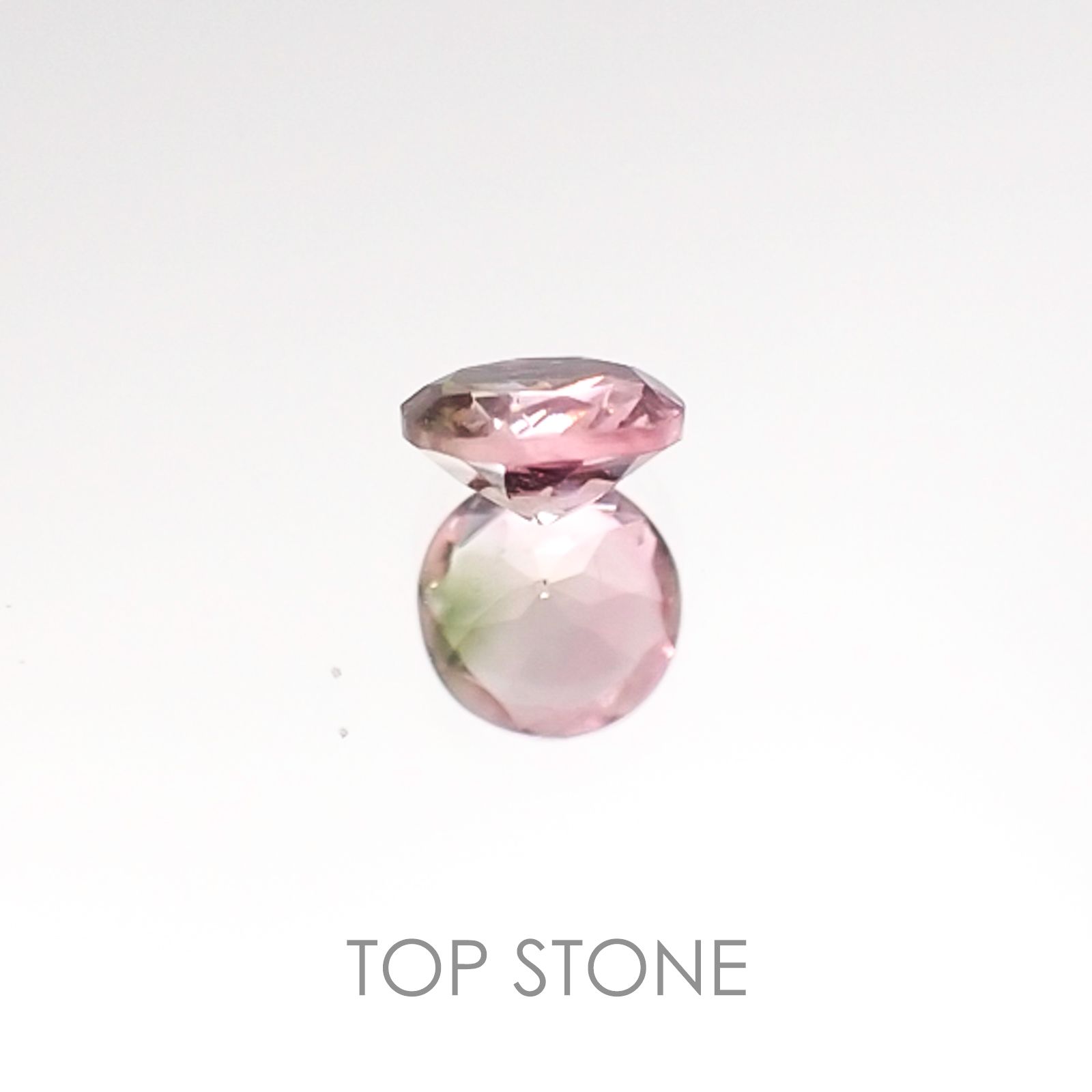バイカラートルマリン ブラジル産 ルース 0.25ct[20106472]4.1×4.1mm前後