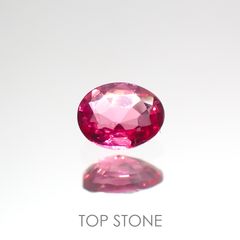ホットピンクスピネル(宝石名ピンク・スピネル)タンザニア産 0.19ct 識別済[220114134]3.9x3mm前後