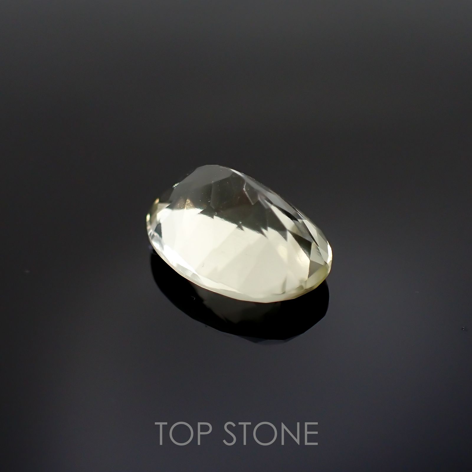 リビアングラス(宝石名インパクトガラス(衝撃溶融ガラス))エジプト・リビア砂漠産 4.29ct 識別済[211213800]14x10.1mm前後