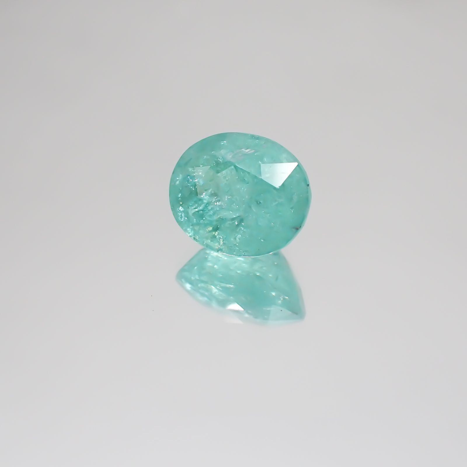 パライバトルマリン モザンビーク産 ルース 2.66ct[21059402]8.9×7.4mm前後