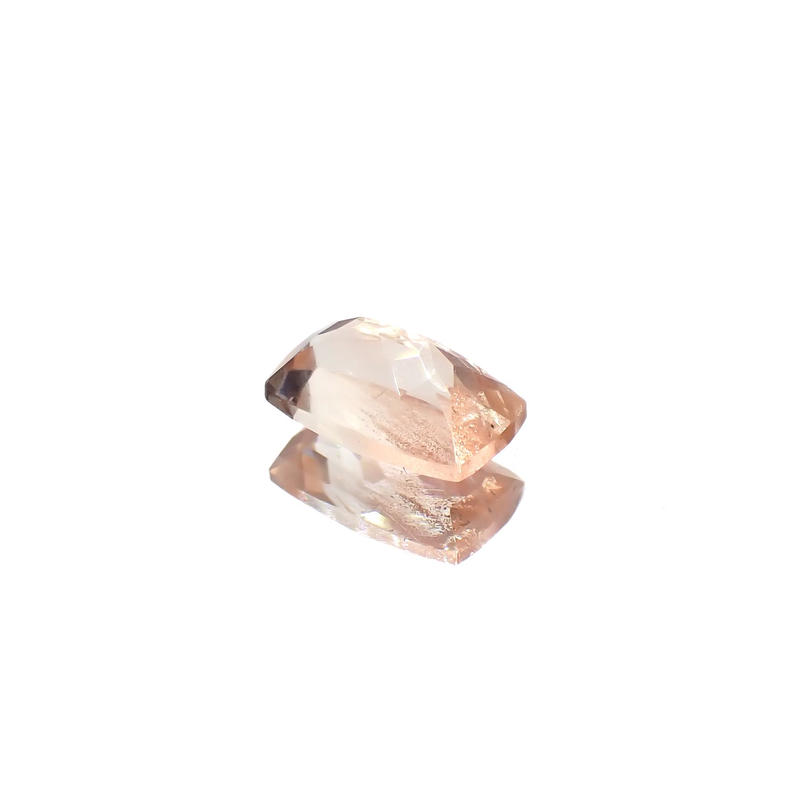 オレゴンサンストーン アメリカ・オレゴン州産 0.48ct[240628204]6x3.8mm前後