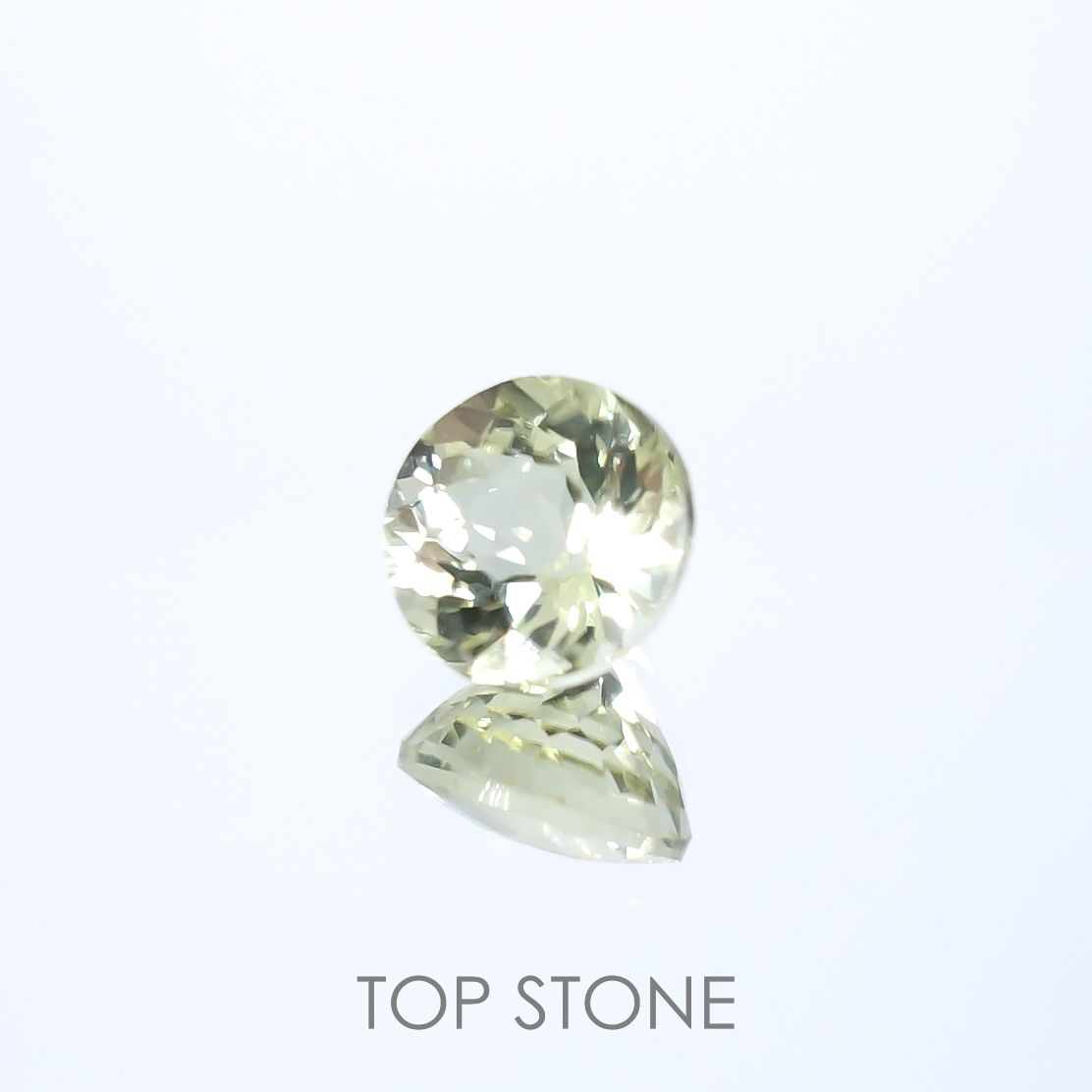 モンテブラサイト(宝石名モンテブラサイト)マダガスカル産 0.62ct 識別済[220817425]5.3x5.2mm前後