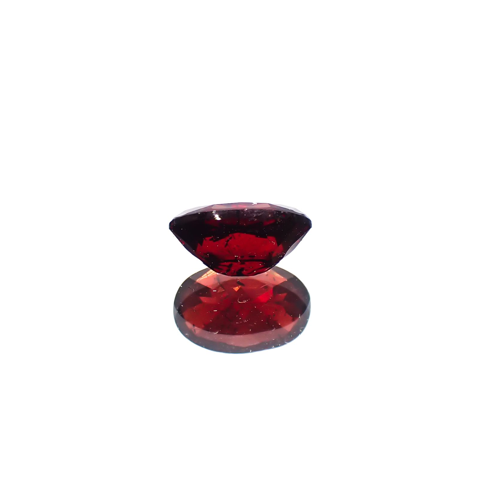 アントヒルガーネット(クロムパイロープガーネット) アメリカ・アリゾナ州産 0.57ct[240527826]6.1x4mm前後