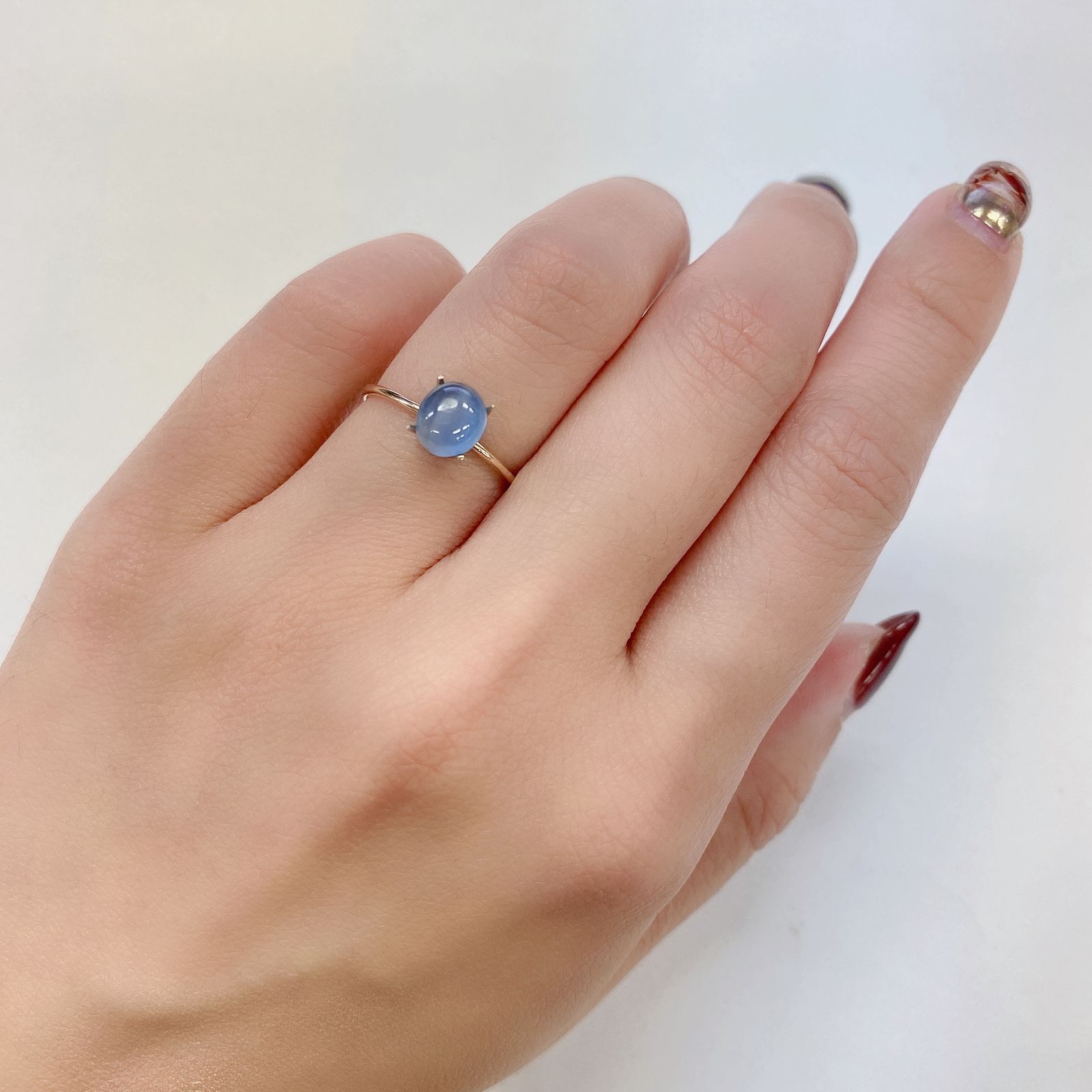 アパタイトキャッツアイ(宝石名ブルー・アパタイト・キャッツアイ)マダガスカル産 1.435ct ソ付(彩珠)[230823099]7x6.2mm前後