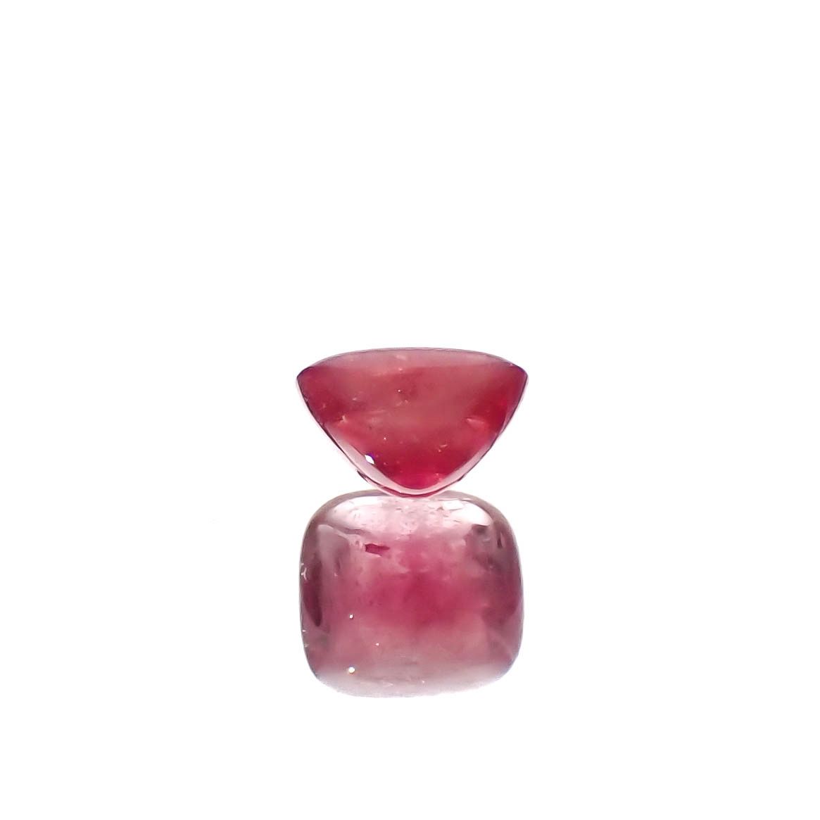 ◇バフカット◇レッドベリル/ピンクベリル アメリカ・ユタ州産 0.16ct[240326681]3.5x3.2mm前後