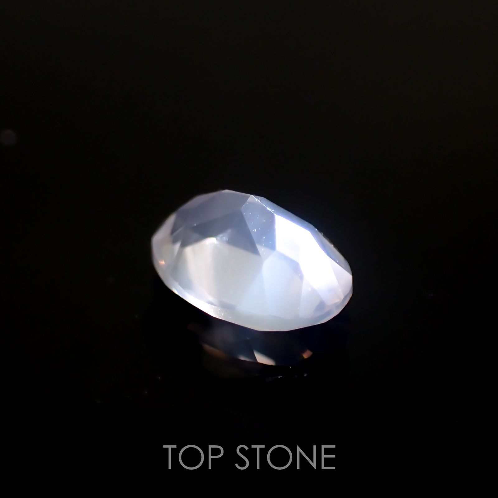 ムーンストーン(宝石名ムーンストーン)インド/スリランカ産 0.68ct 識別済[211113677]7x5.1mm前後