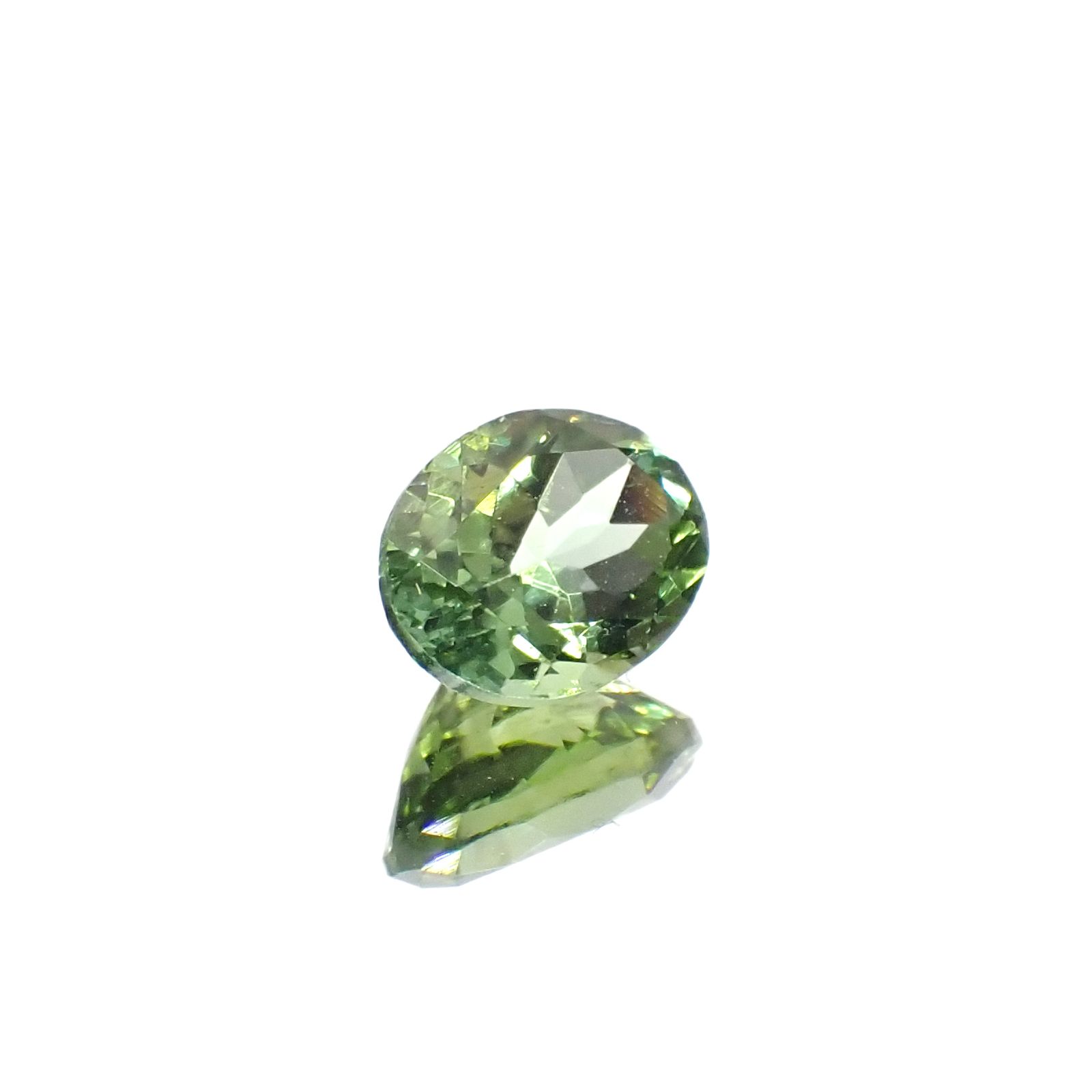 グリーントルマリン モザンビーク/コンゴ産 1.56ct[240527790]8.4x6.4mm前後