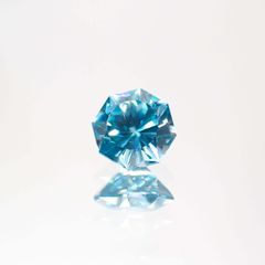◇オクタゴンカット◇ブルージルコン(宝石名ジルコン)カンボジア産 0.79ct 識別済[220113998]5x5mm前後