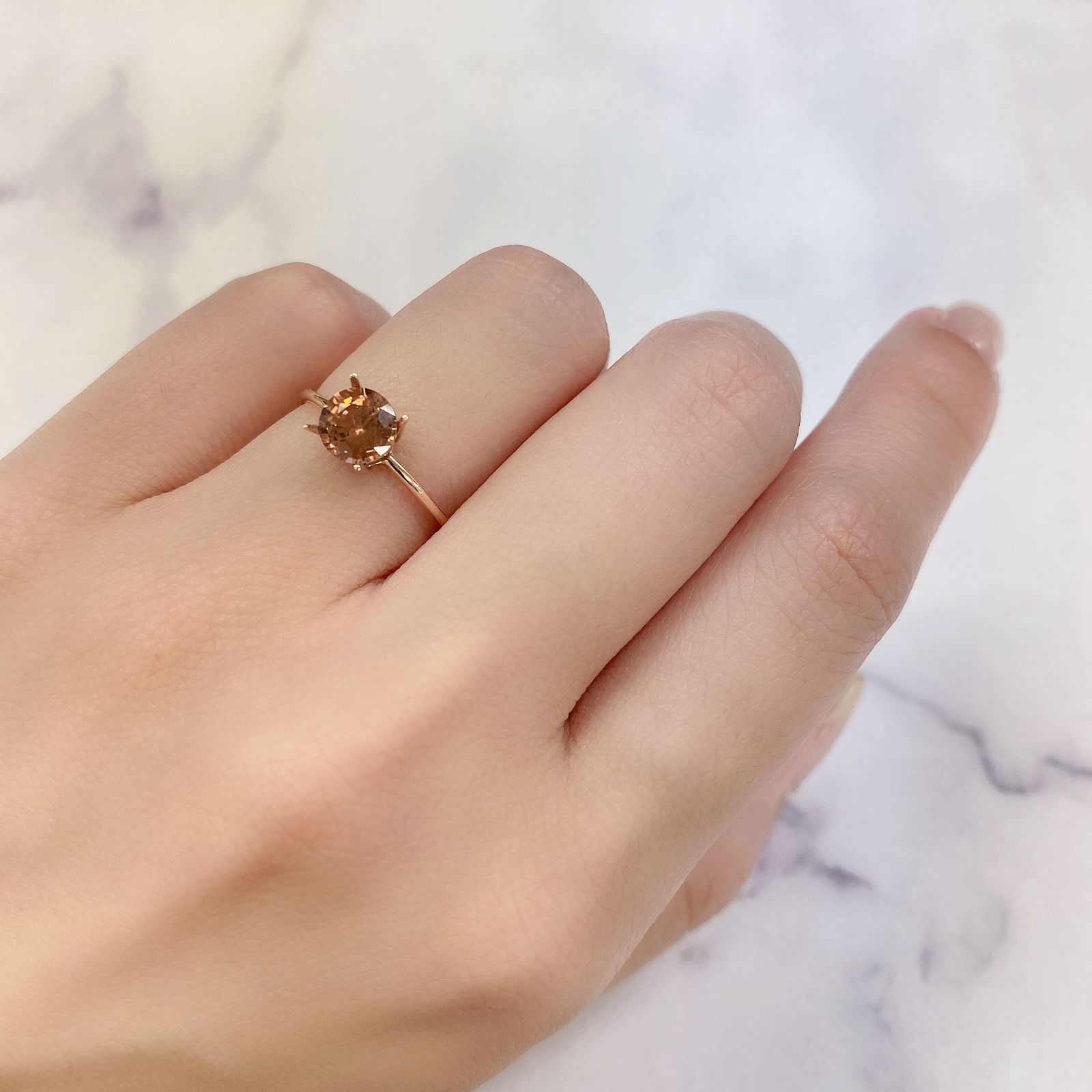 オレンジジルコン(宝石名ジルコン) スリランカ/カンボジア産 1.18ct 識別済[20128043]6.2×6.2mm前後