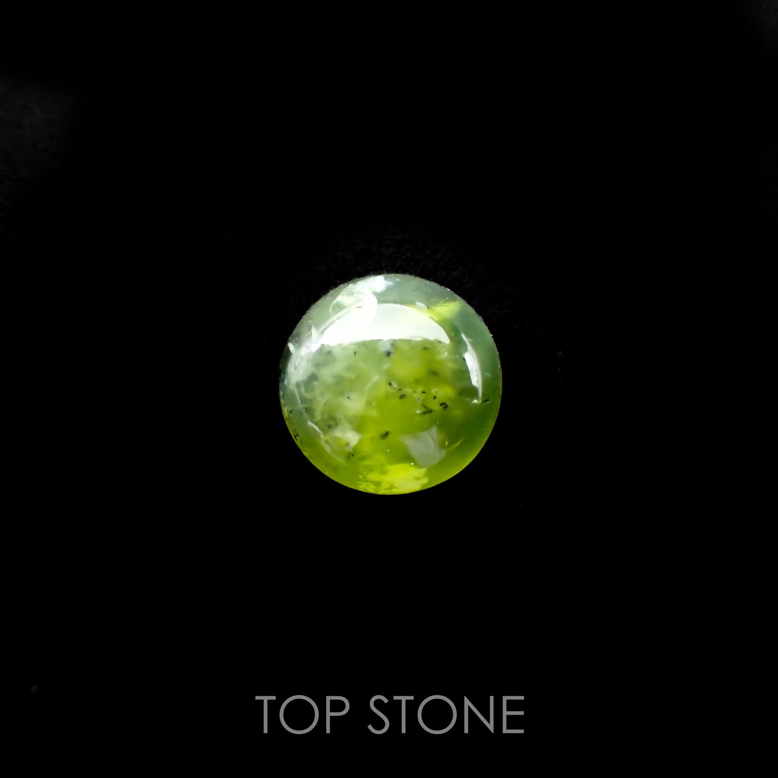 グリーンオパール ブラジル・アマゾン産 2.14ct[220917893]9.3x9.2mm前後