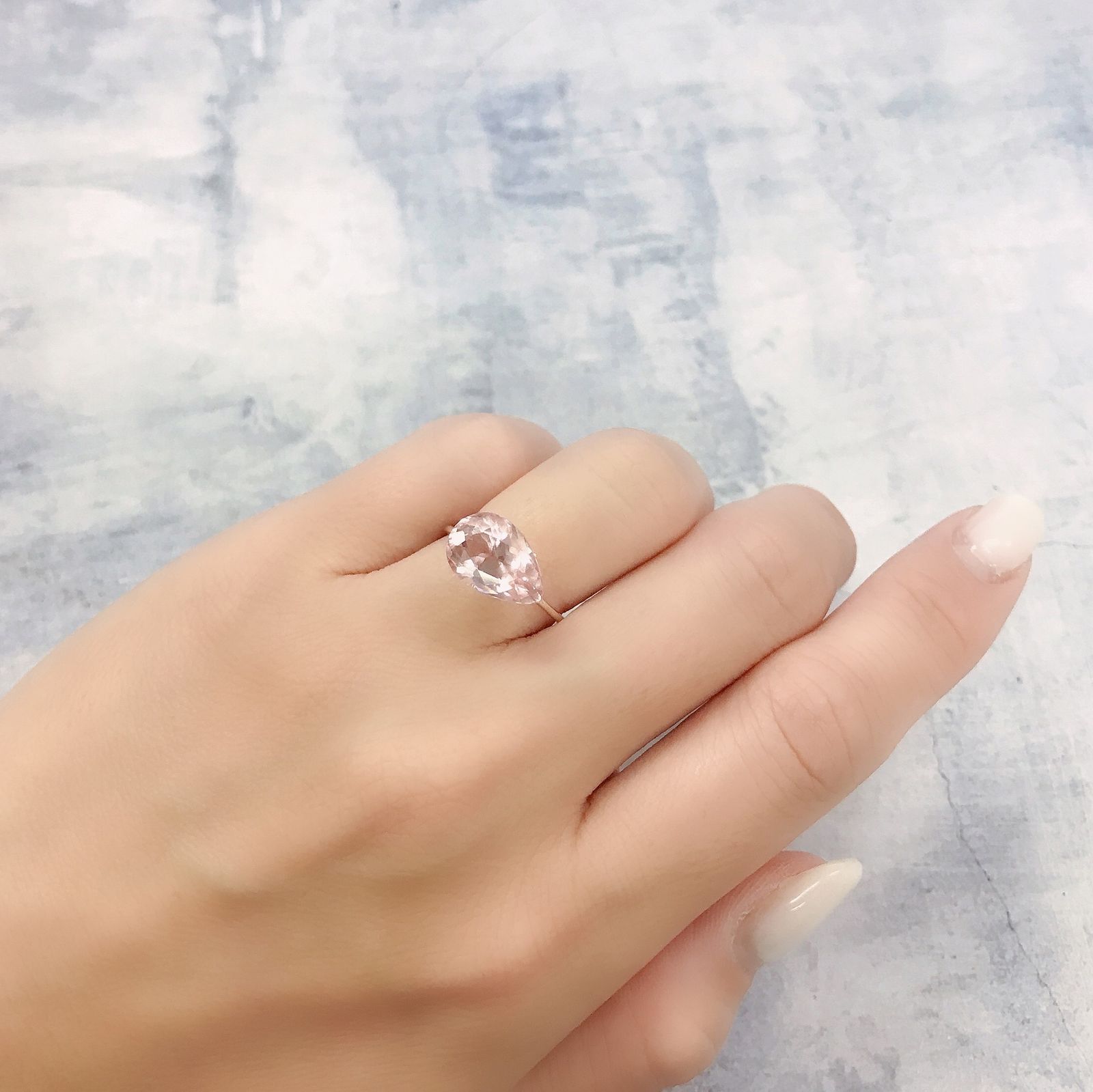 モルガナイト(宝石名モルガナイト)ナイジェリア産 3.634ct ソ付(彩珠)[220114244]12.4x8.2mm前後
