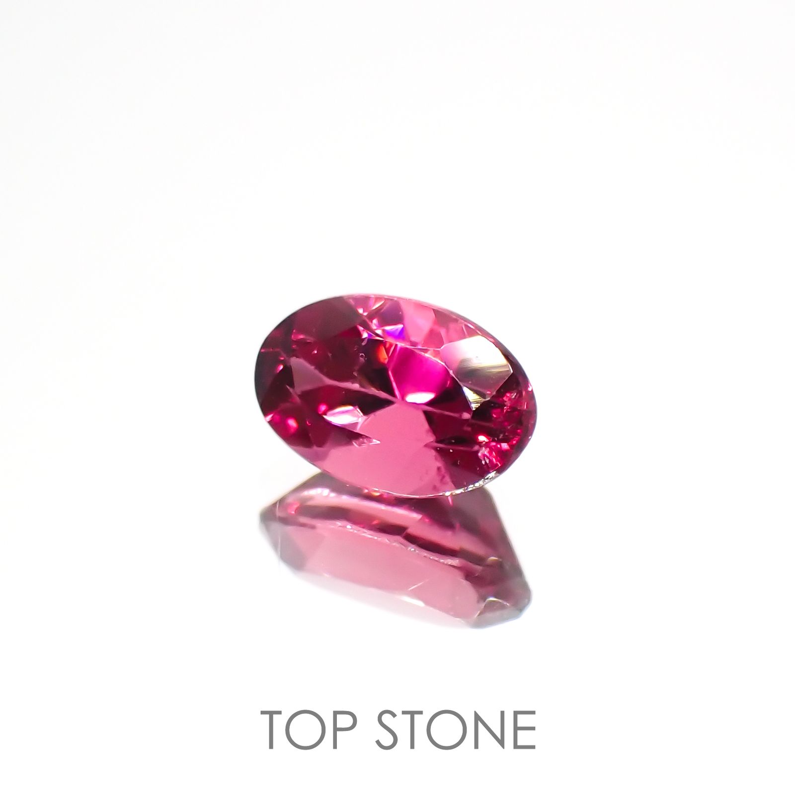 ルベライト ブラジル・ミナスジェライス州産 0.46ct[221018302]5.8x3.7mm前後