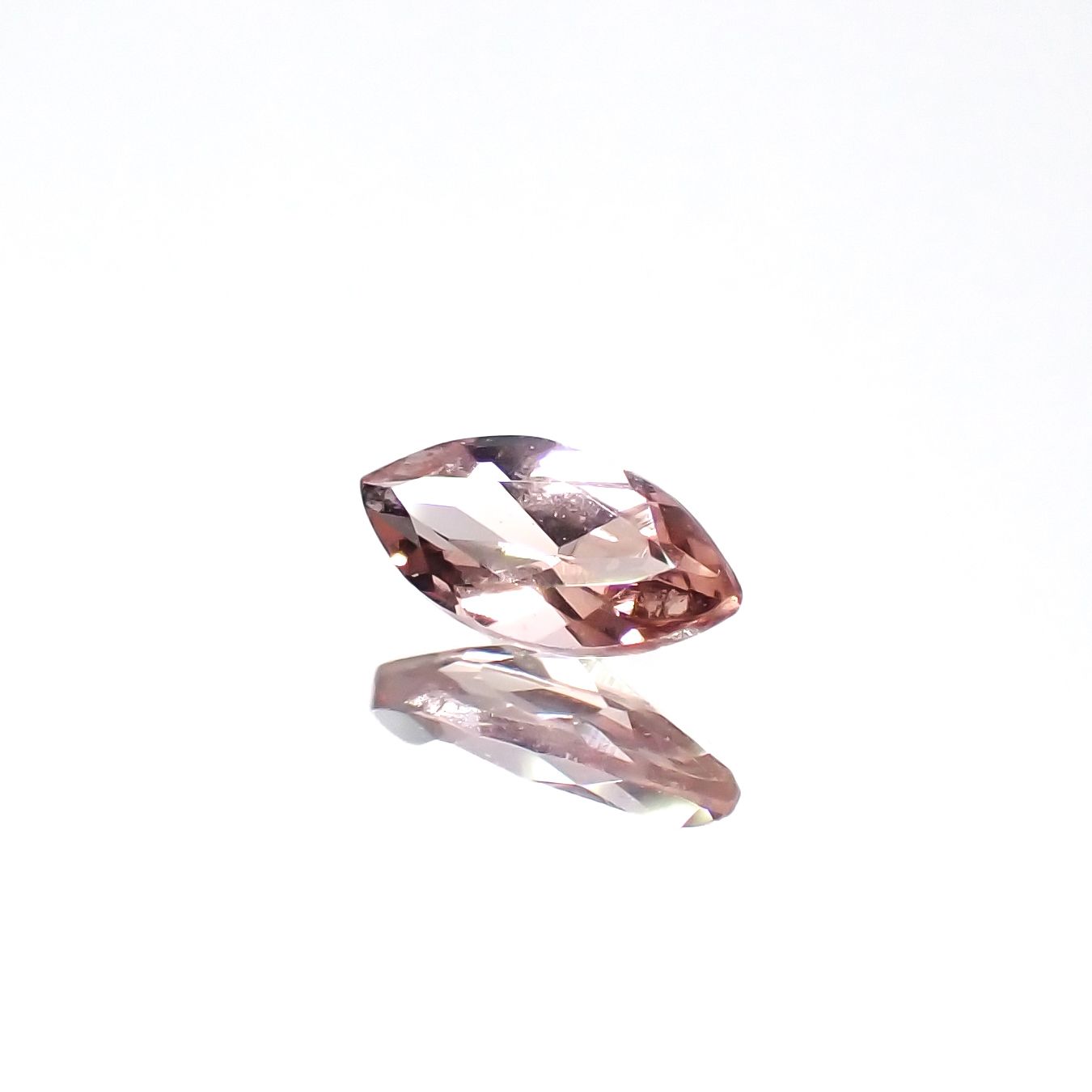 インペリアルトパーズ ブラジル産 0.14ct[231224869]5x2.4mm前後