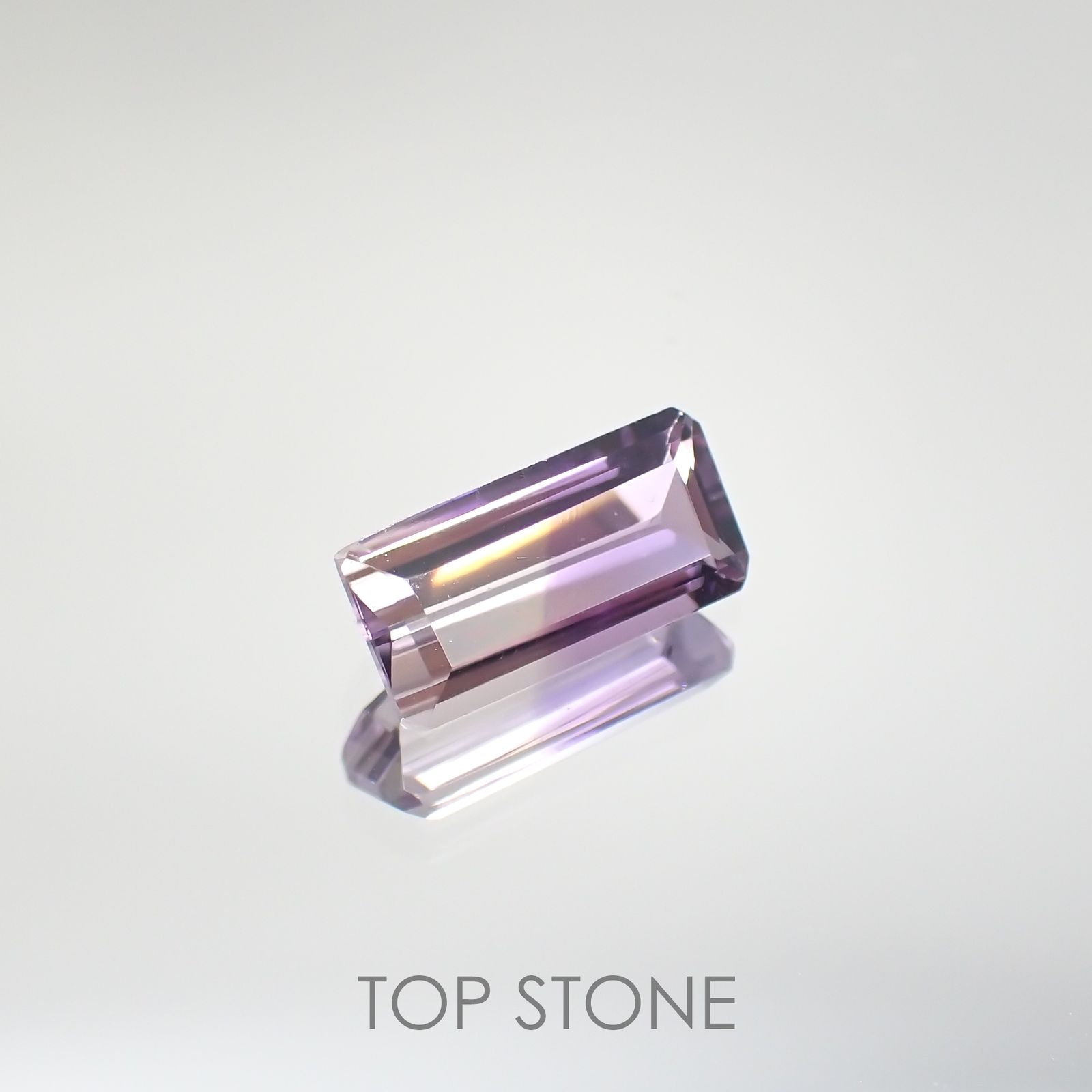アワーグラスアメジスト モロッコ産 ルース 1.33ct[210912326]10×4.8mm前後