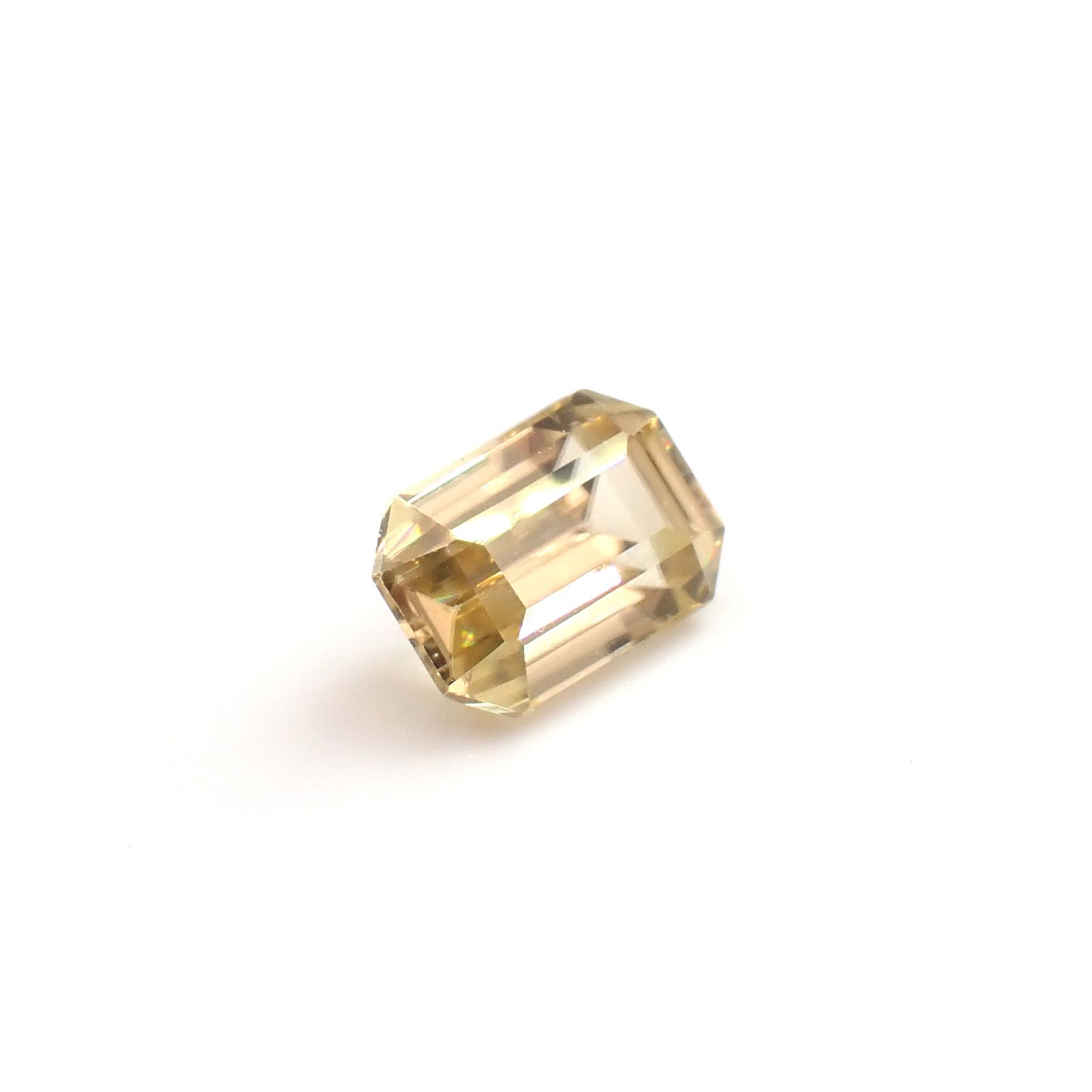 イエロージルコン スリランカ/カンボジア産 2.15ct / 8.2x5.5mm前後 [260932970]