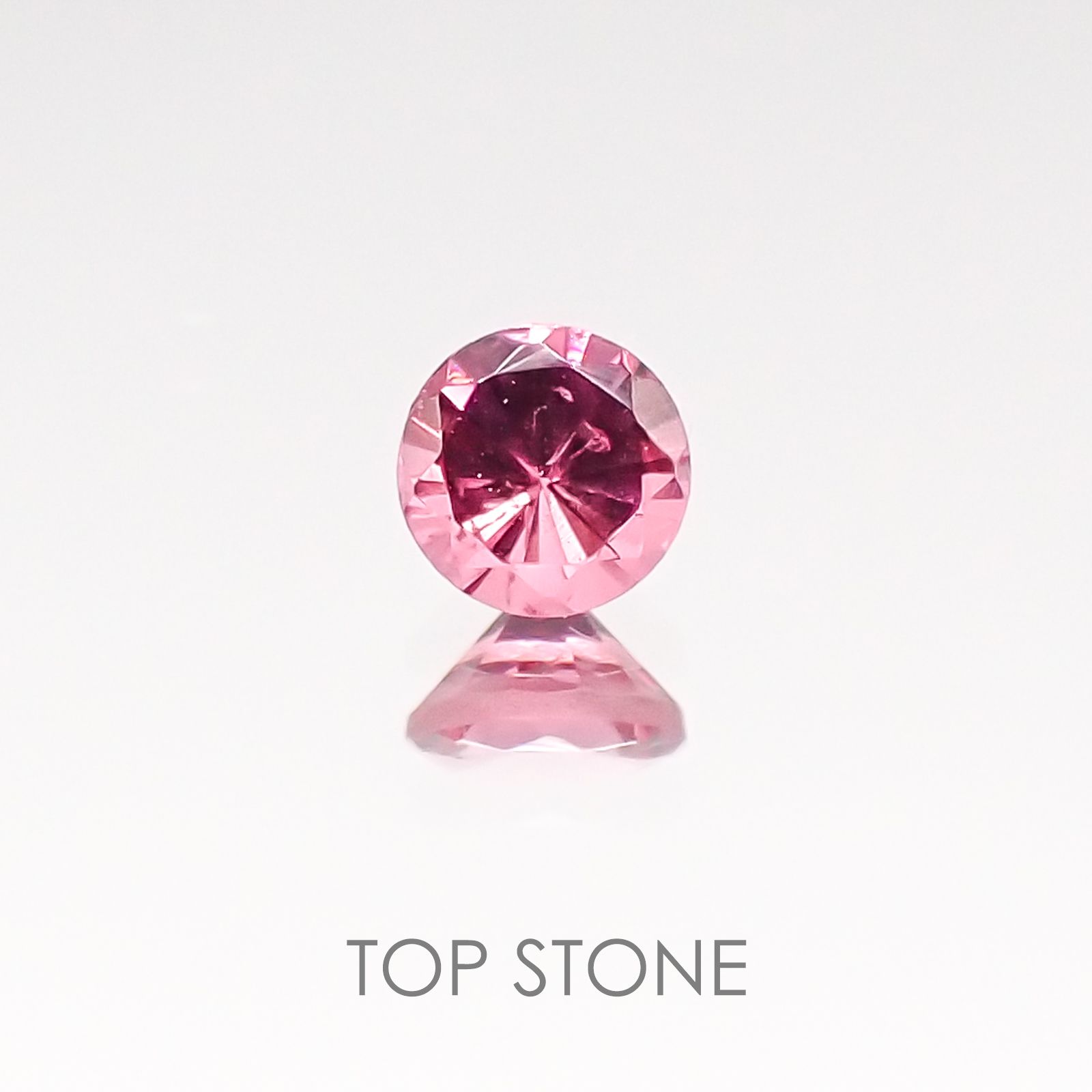 ホットピンクスピネル タンザニア産 ルース 0.15ct[20117676]3.1×3.1mm前後