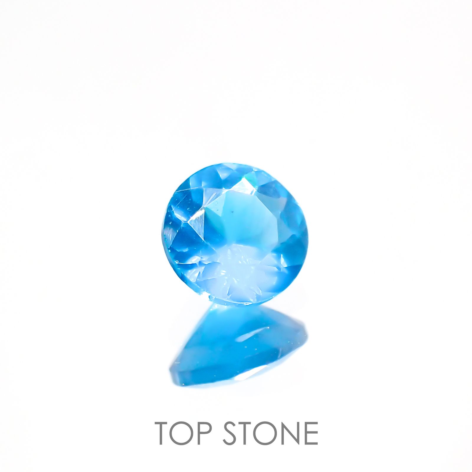 ネオンブルーアパタイト(宝石名アパタイト) マダガスカル産 0.50ct 識別済[210913046]5×5mm前後