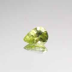 パロットクリソベリル(宝石名クリソベリル) インド産 0.81ct 識別済[210711521]7.1×5.2mm前後