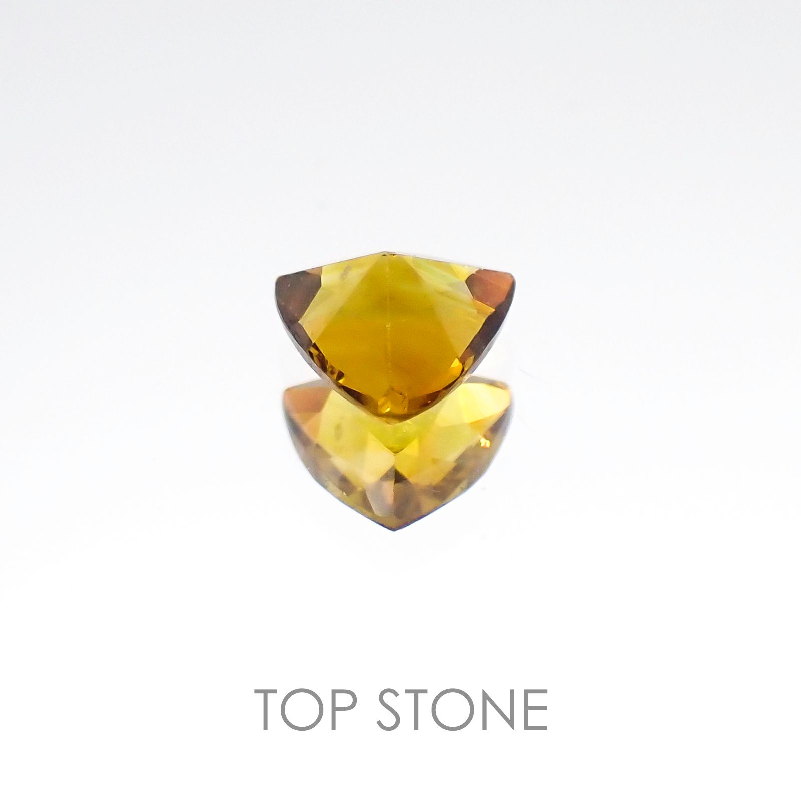 アンドラダイトガーネット ナミビア産 ルース 0.29ct[20096313]4.1×4.1mm前後