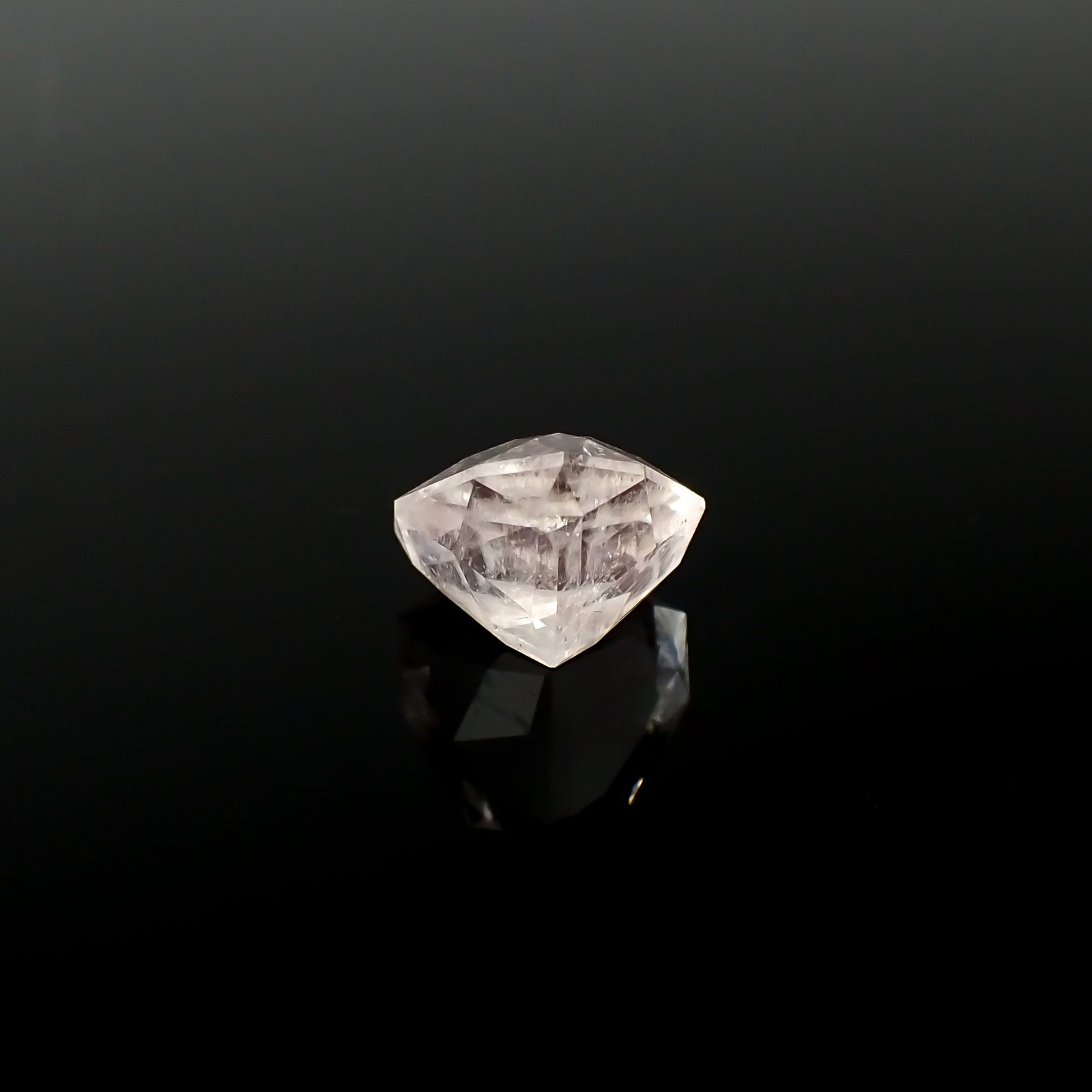 ◇カスタムカット◇ピンクエンジェルラダー マダガスカル産 4.71ct[240125431]11.2x11.1mm前後