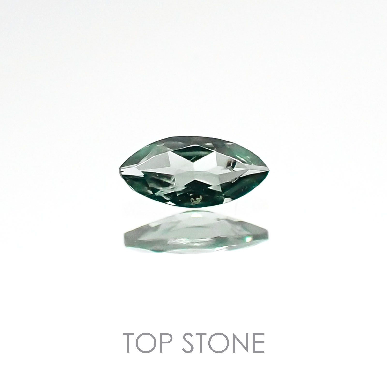 カラーチェンジガーネット(アレキタイプ) マダガスカル・ベキリー産 ルース 0.074ct[20106589]4.1×2.1mm前後