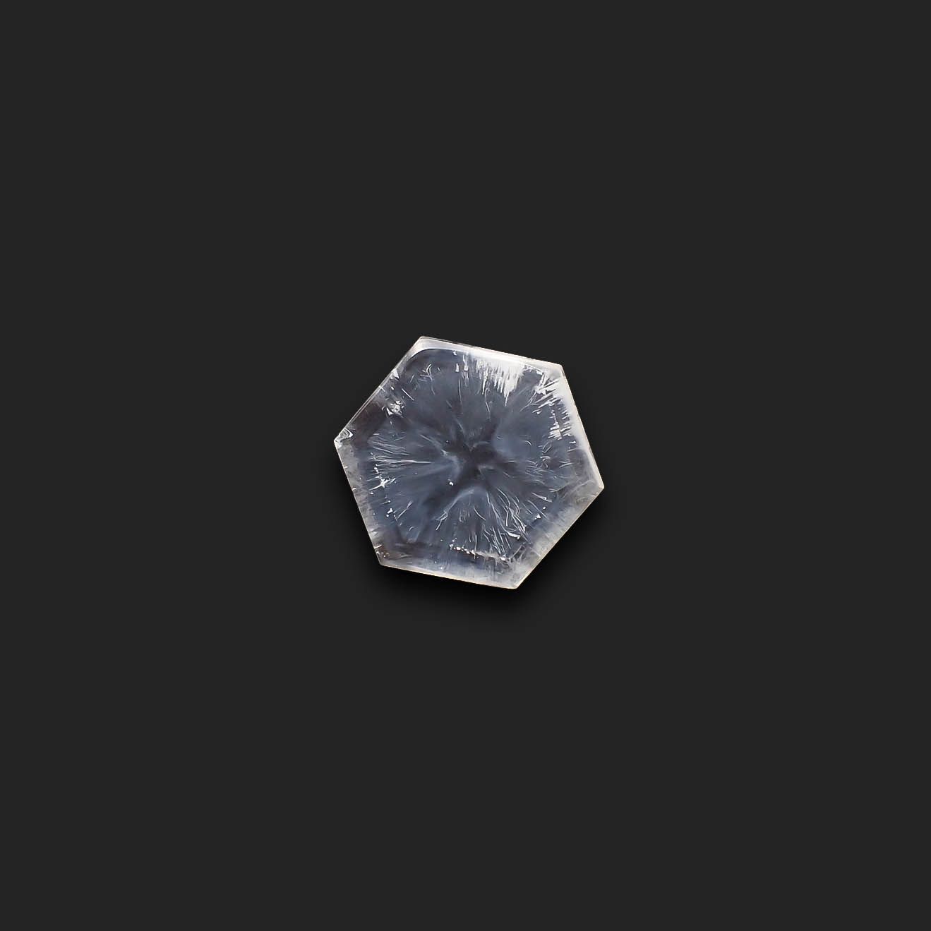 トラピッチェクォーツ 偏光板2枚付き コロンビア・ボヤカ産 18.79ct[230521960]21.3x20.8mm前後