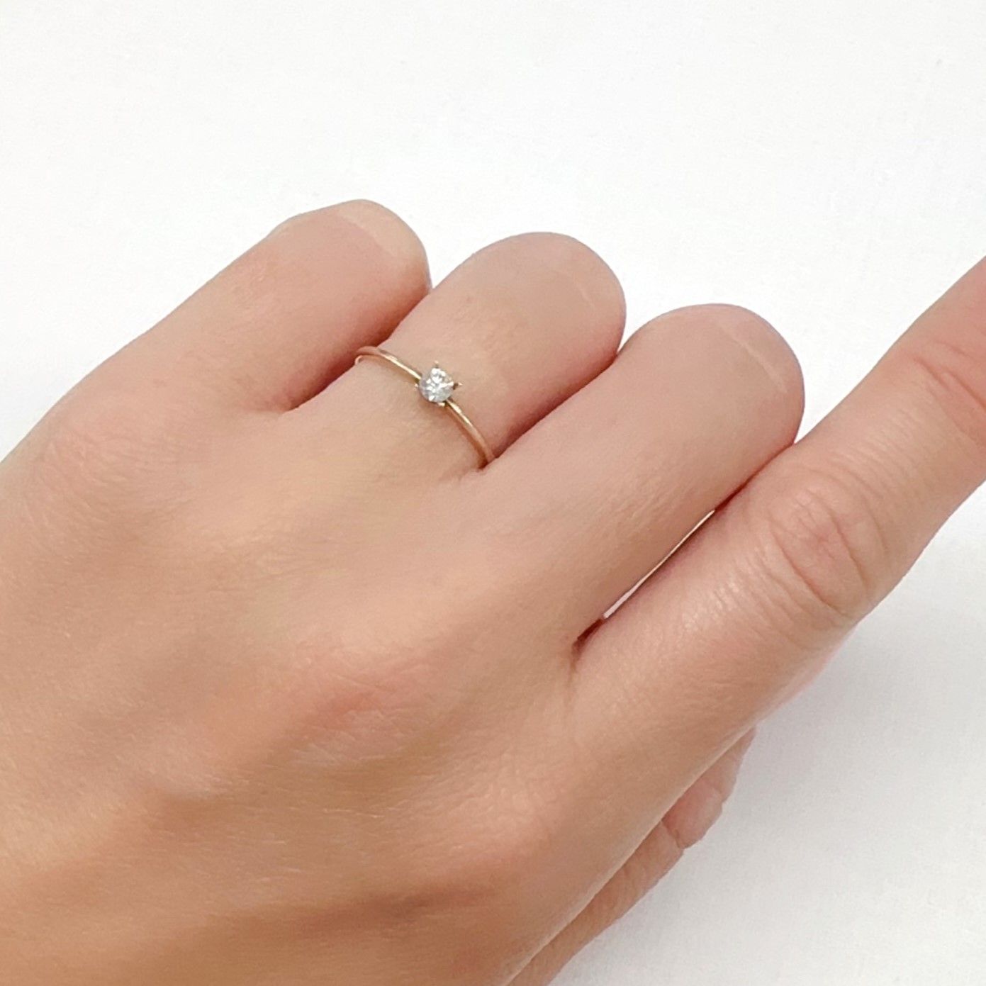 シルキーダイヤモンド 0.12ct[240326621]3x3mm前後