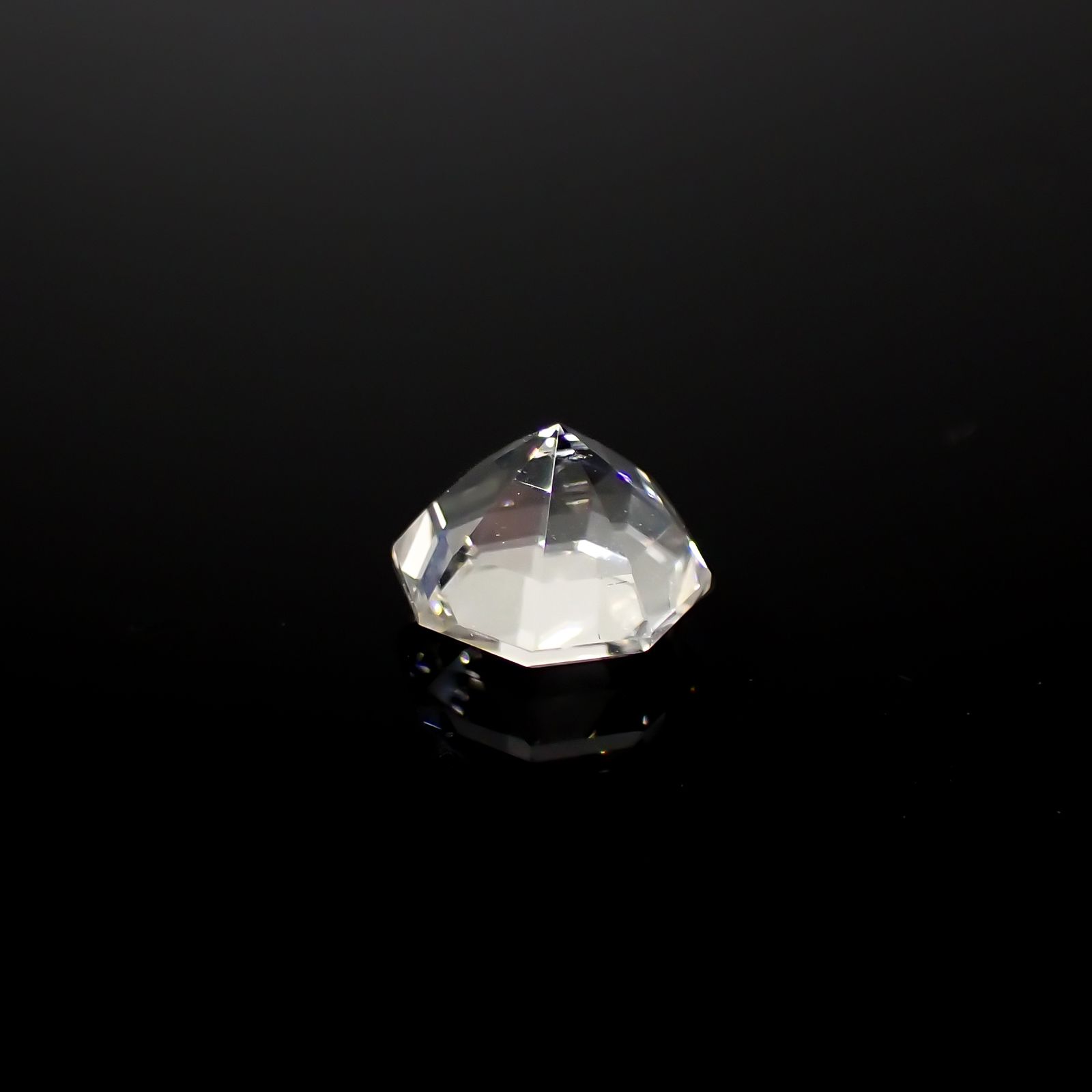 ◇オクタゴンカット◇レムリアンシードクリスタル(保証シール付き) ブラジル産 1.43ct[240326843]7.1x7.1mm前後