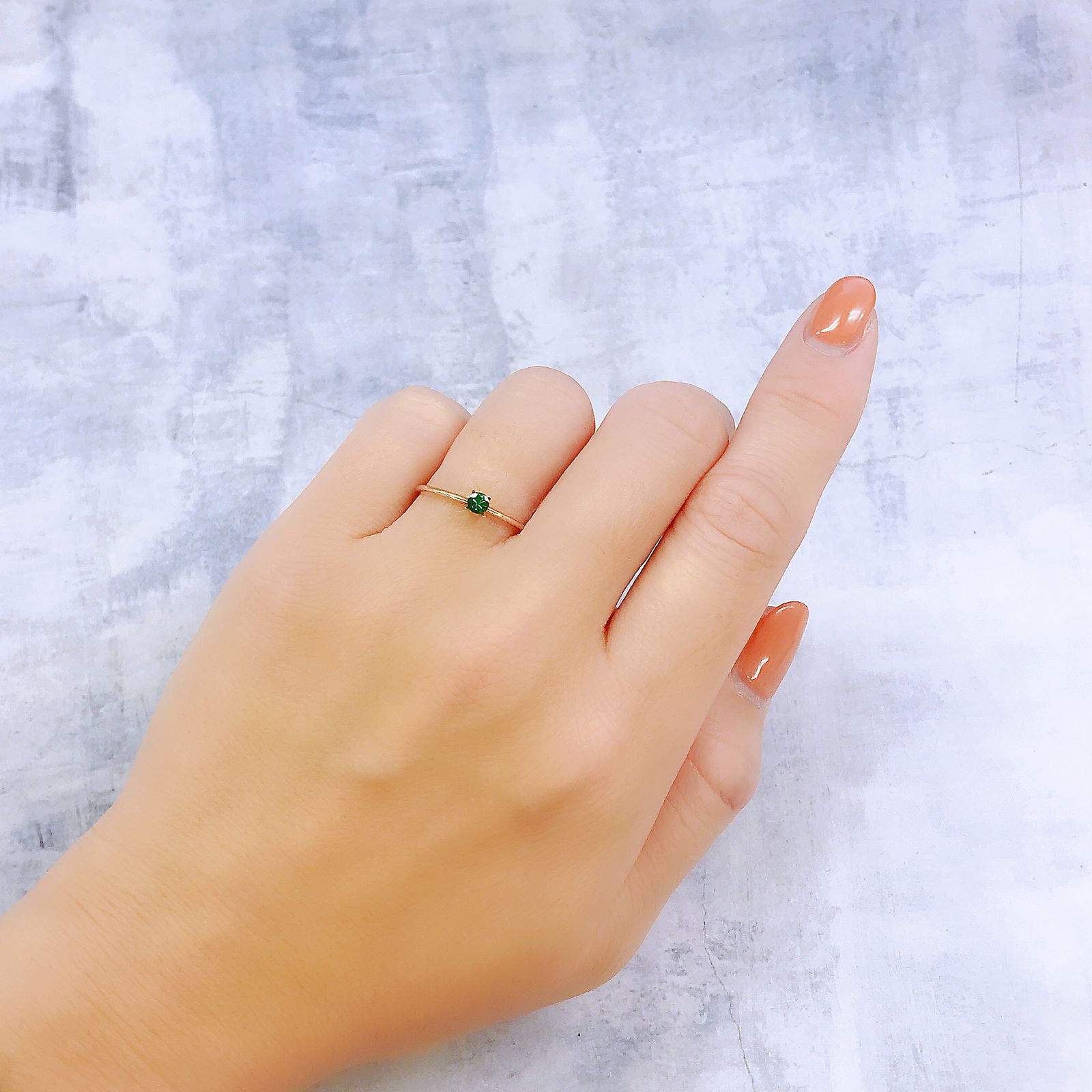 ツァボライト(宝石名ガーネット)タンザニア産 0.14ct 識別済[221018719]3.2x3.1mm前後