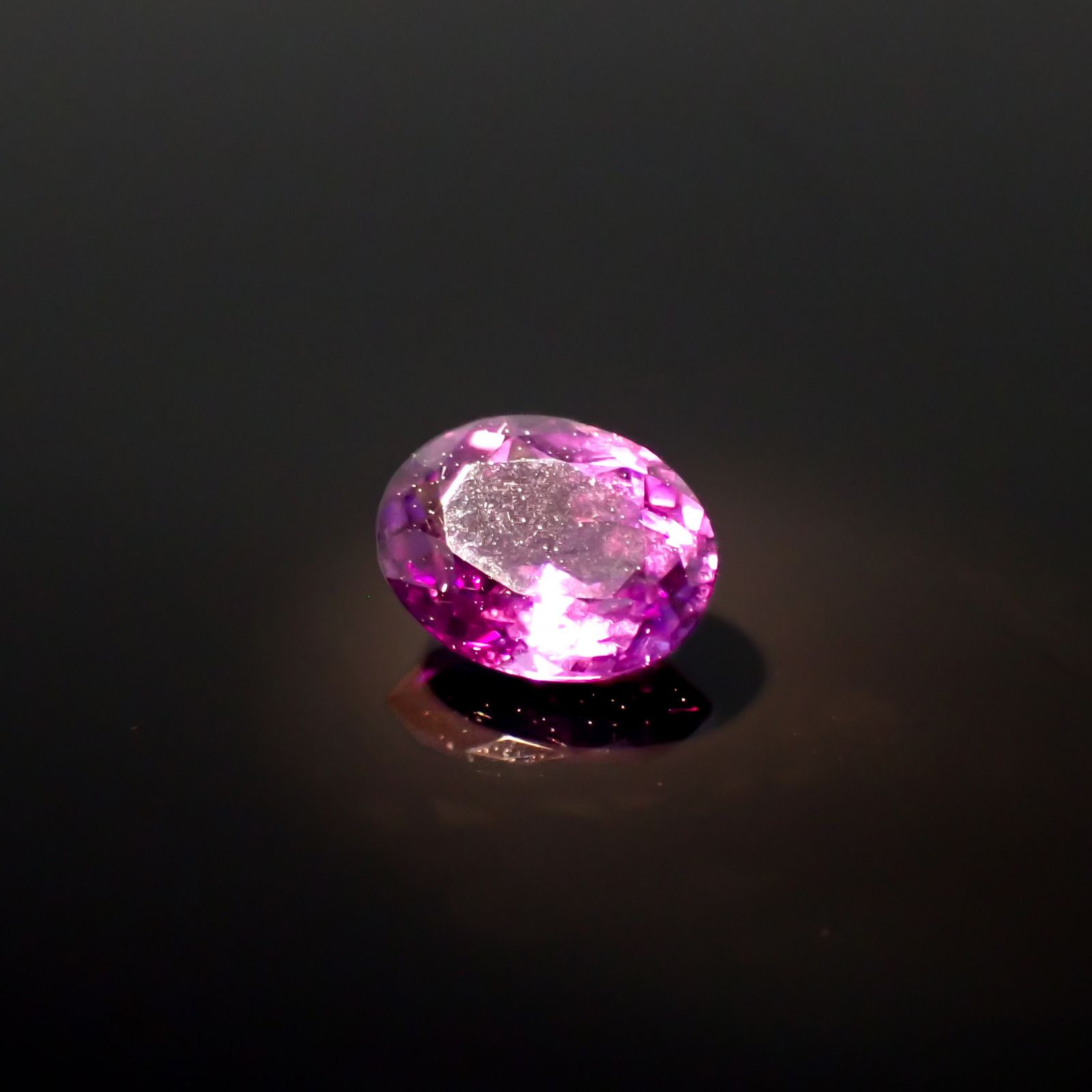 カラーシフトアメジスト ブラジル/ウルグアイ産 1.12ct[240929189]7.9x6.2mm前後