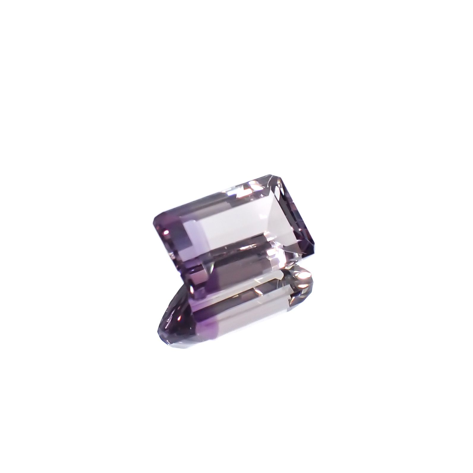 アワーグラスアメジスト(宝石名バイカラー・クォーツ)モロッコ産 3.45ct 識別済[231225101]11.3x7.2mm前後