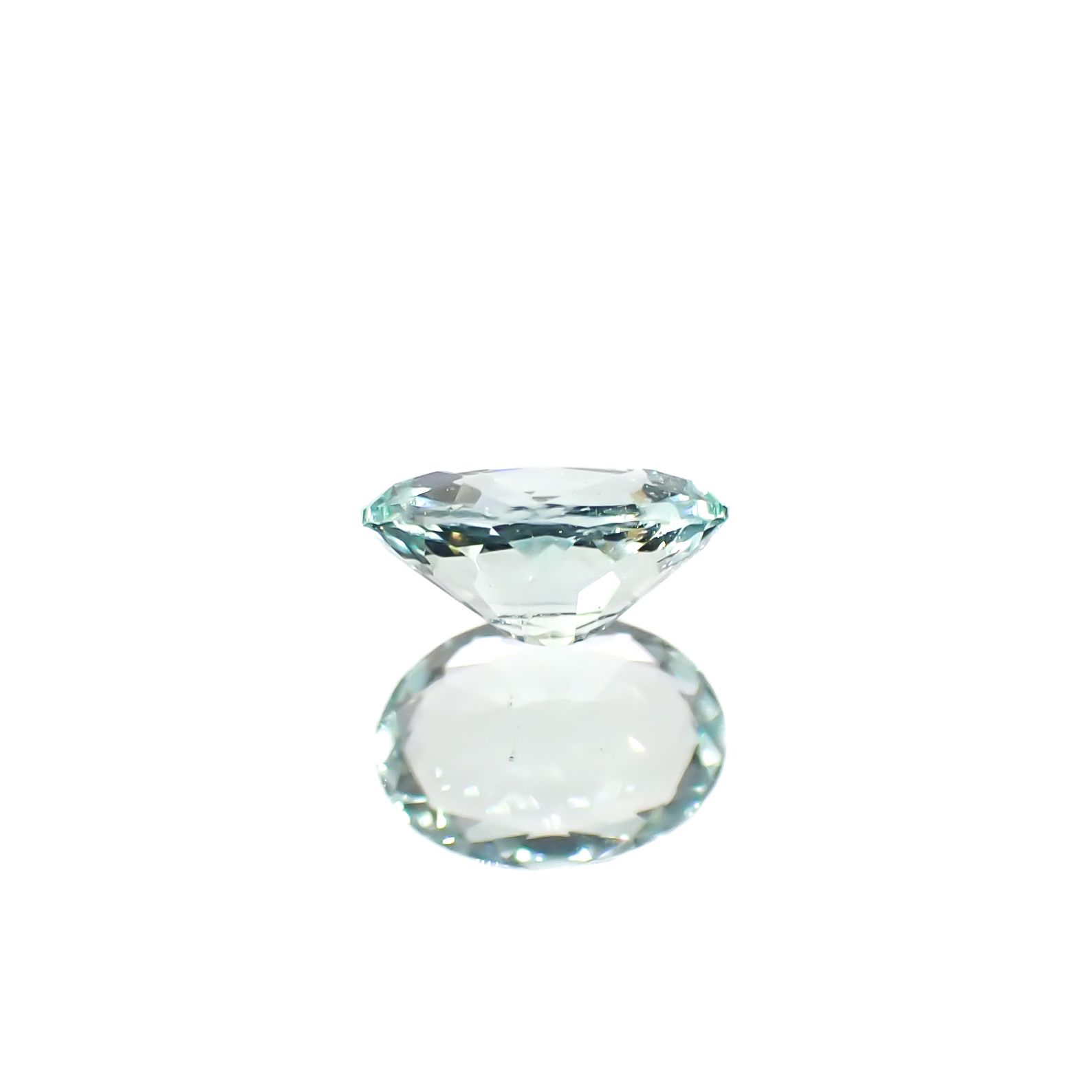 ミントベリル ブラジル産 0.34ct[240929115]5.6x4.1mm前後