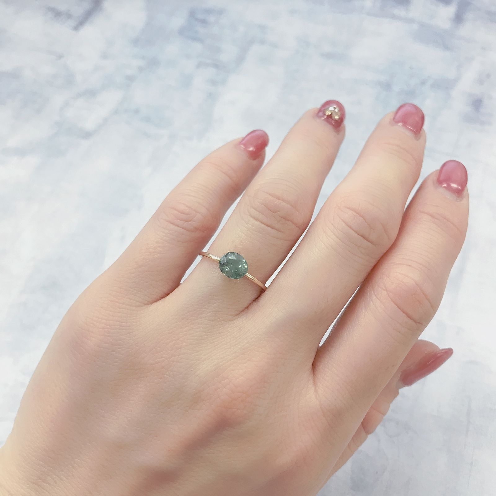 グリーンジルコン(宝石名ジルコン)スリランカ/カンボジア産 1.31ct 識別済[220114890]6.6x5.6mm前後