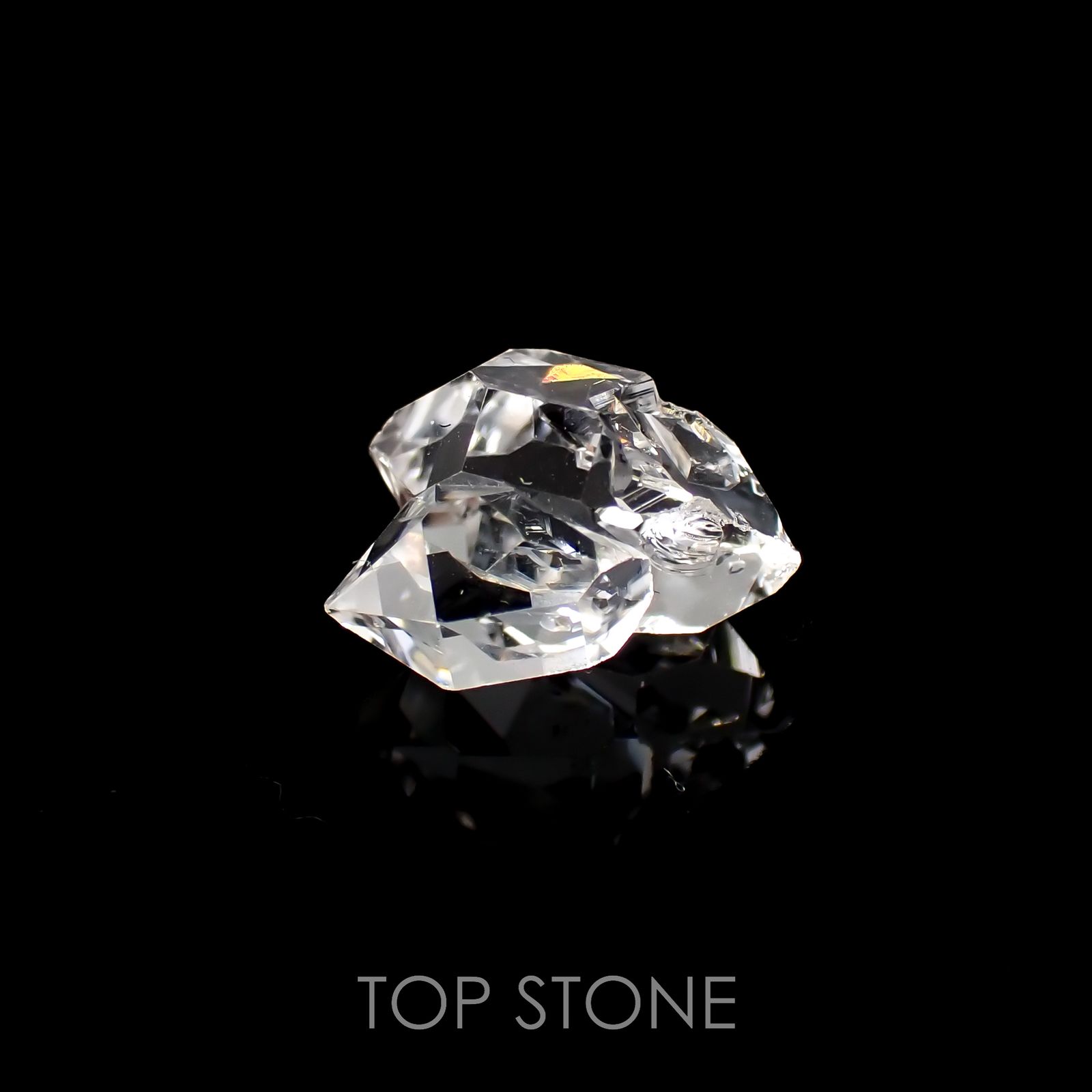 ハーキマーダイヤモンド 原石 アメリカ・ニューヨーク州産 2.10ct[220817381]9.5x7.6mm前後