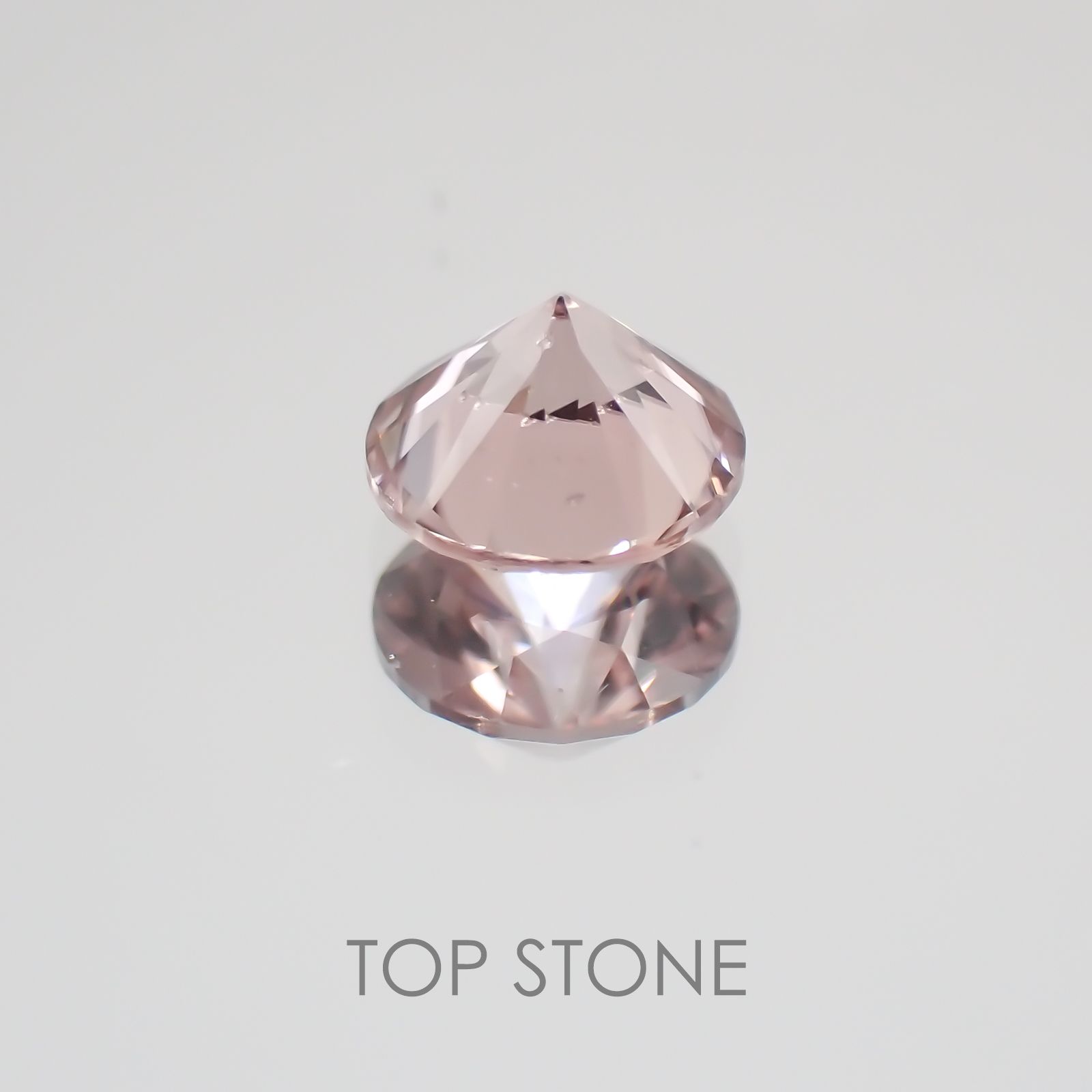 ピンクジルコン(宝石名ジルコン) スリランカ/カンボジア産 0.72ct 識別済[21049372]5.1×5.1mm前後