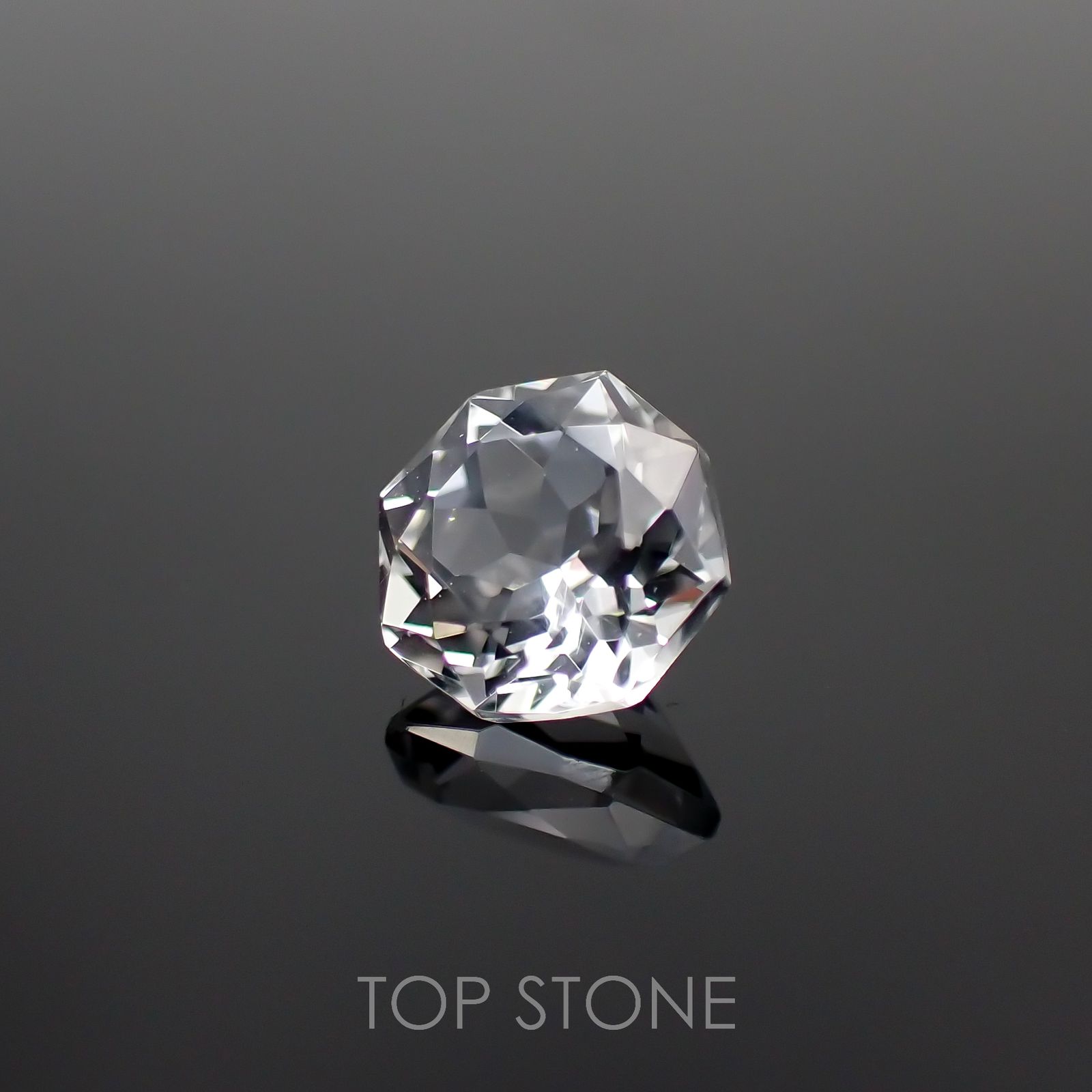 ◇オクタゴンカット◇ホワイトトパーズ ブラジル産 1.70ct[221018494]7x6.9mm前後