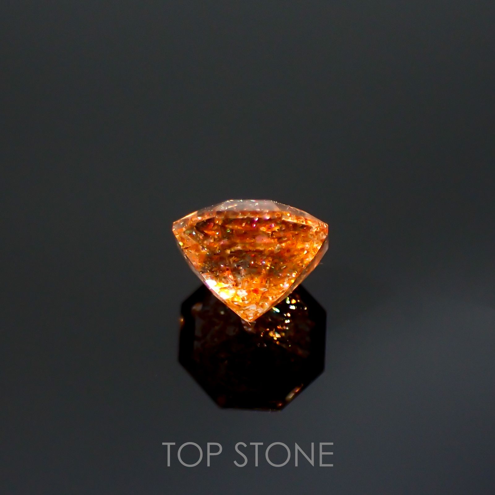 ◇オクタゴンカット◇イリュージョンサンストーン インド産 0.55ct[220115496]5.1x4.9mm前後