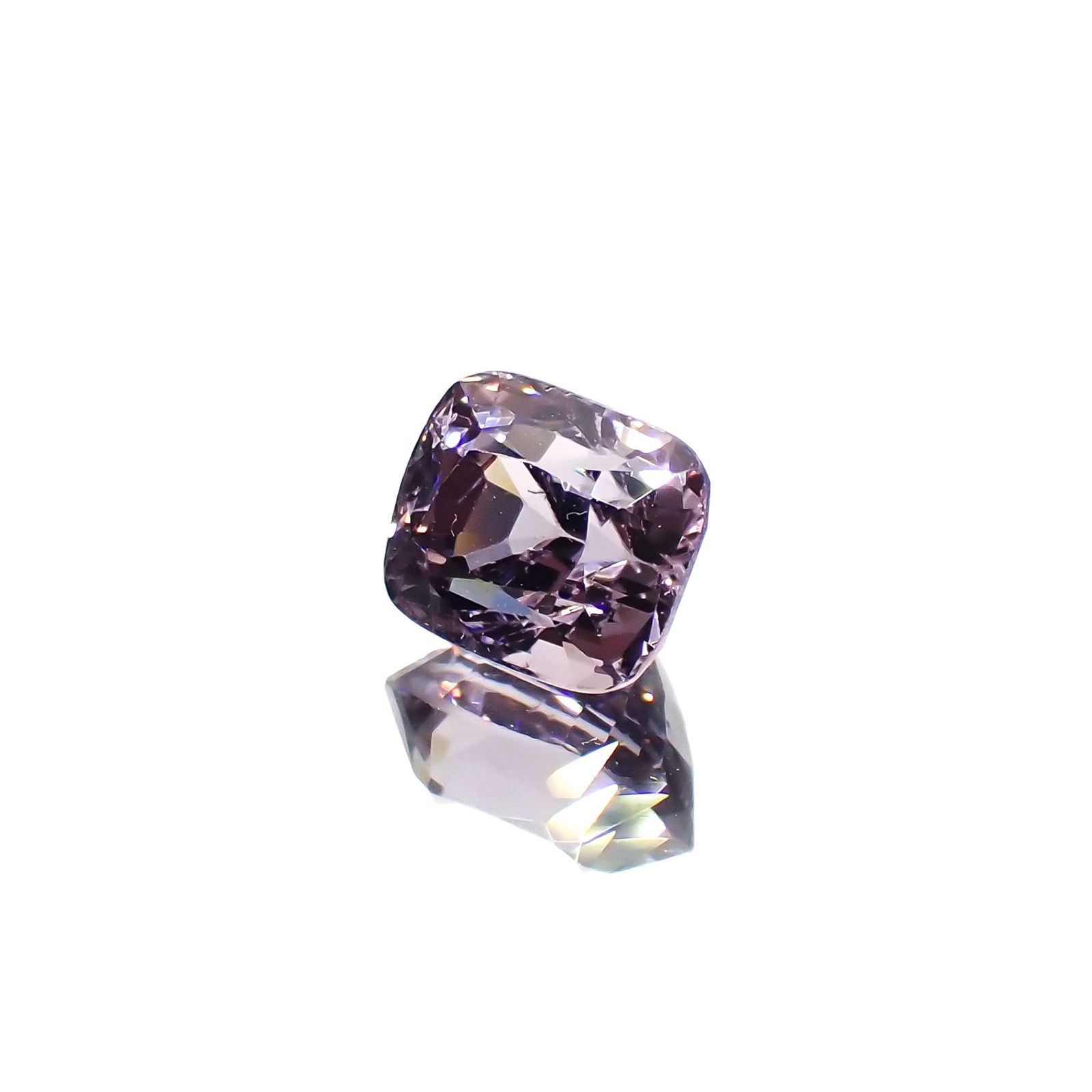 ラベンダースピネル ビルマ/マダガスカル産 1.28ct [250421741]6.2x5.2mm前後