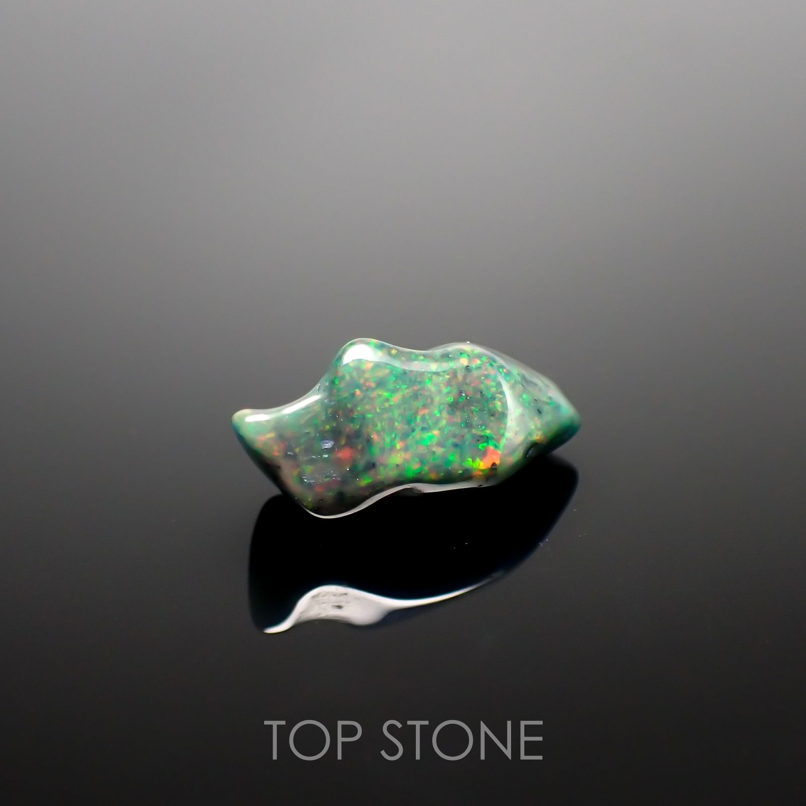 ◇バロック型◇ブラックオパール エチオピア産 ルース 1.67ct[210913243]13.1×6.3mm前後