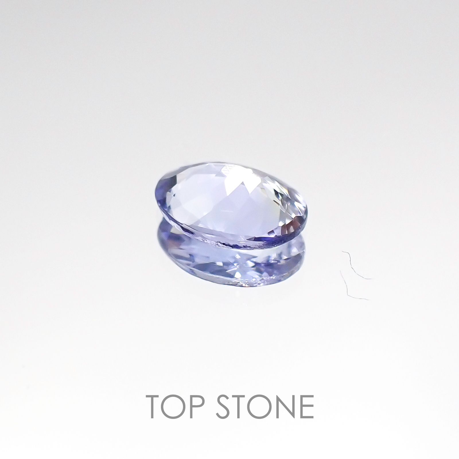 タンザナイト(ゾイサイト) タンザニア産 ルース 0.65ct[20106548]6.9×5.1mm前後