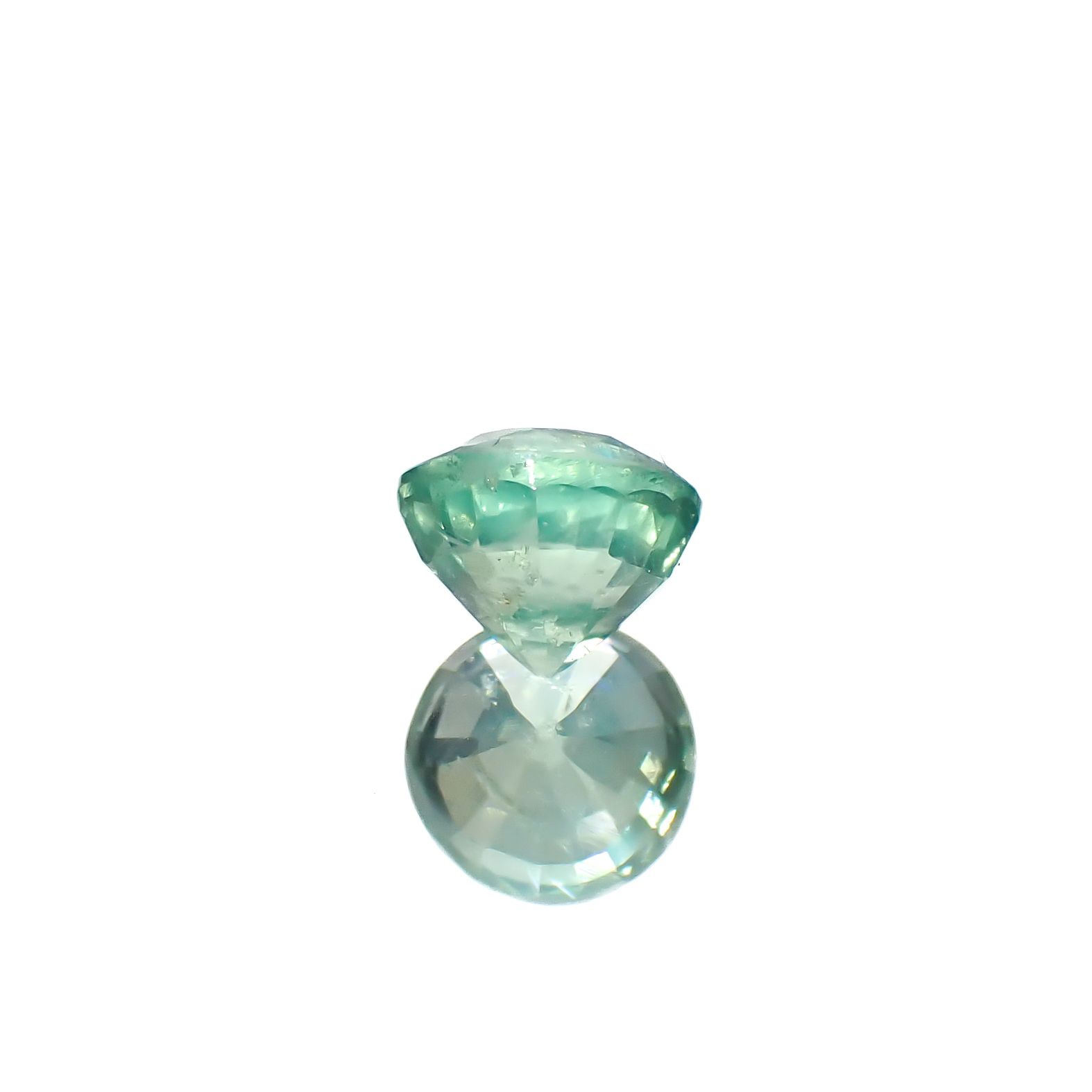 グリーンカイヤナイト タンザニア産 1.17ct[240928809]5.8x5.8mm前後