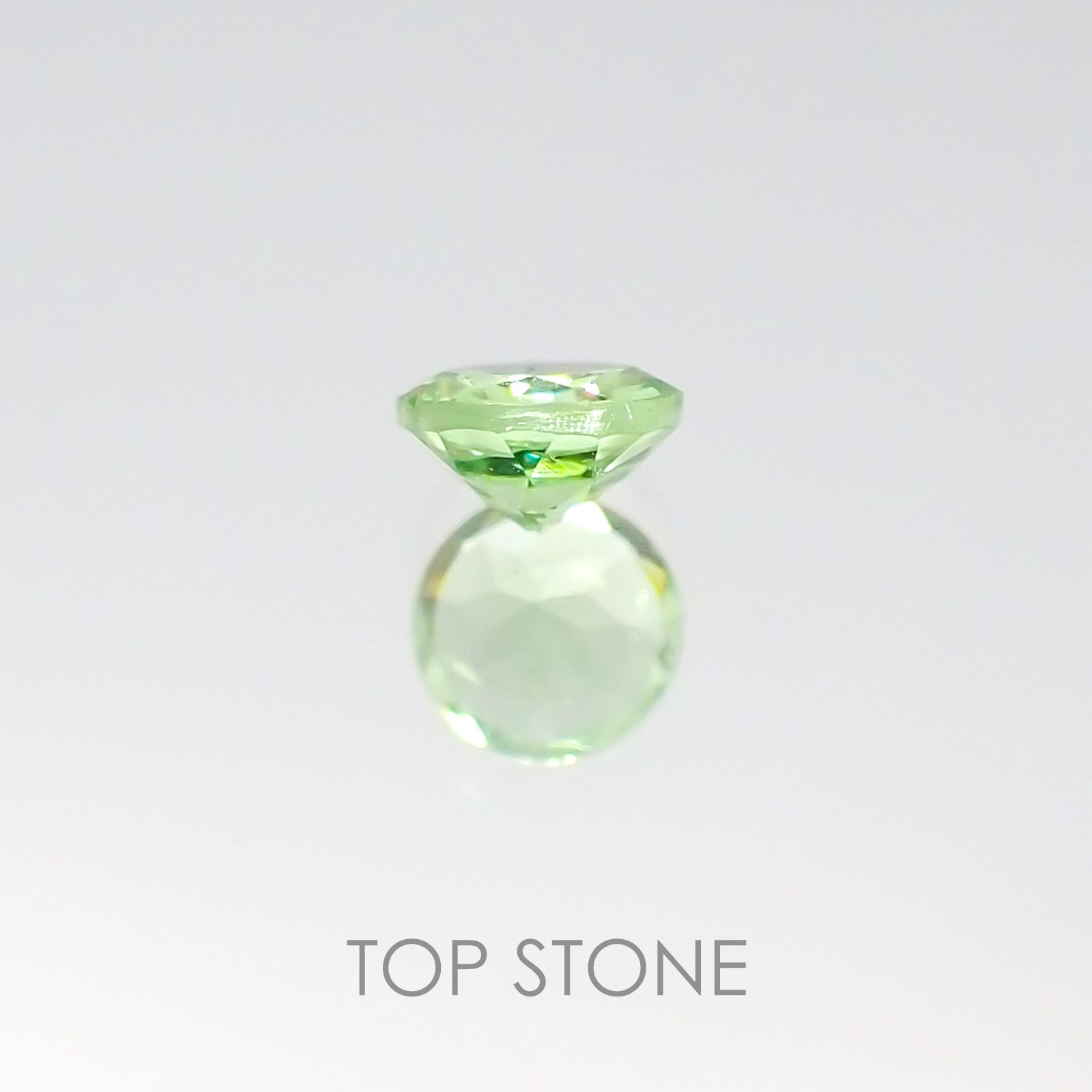 ミントガーネット ケニア産 ルース 0.25ct[20106121]3.8×3.8mm前後