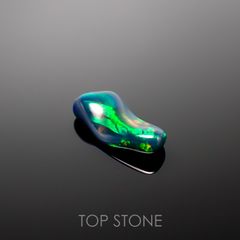 ◇バロック型◇ブラックオパール エチオピア産 ルース 0.85ct[210913238]11.3×5.3mm前後